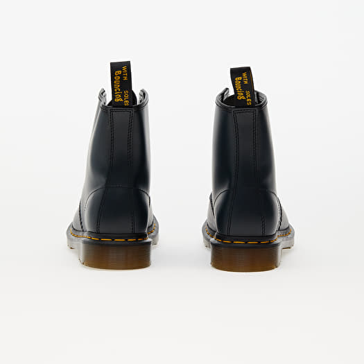 With soles bouncing shoes 2025