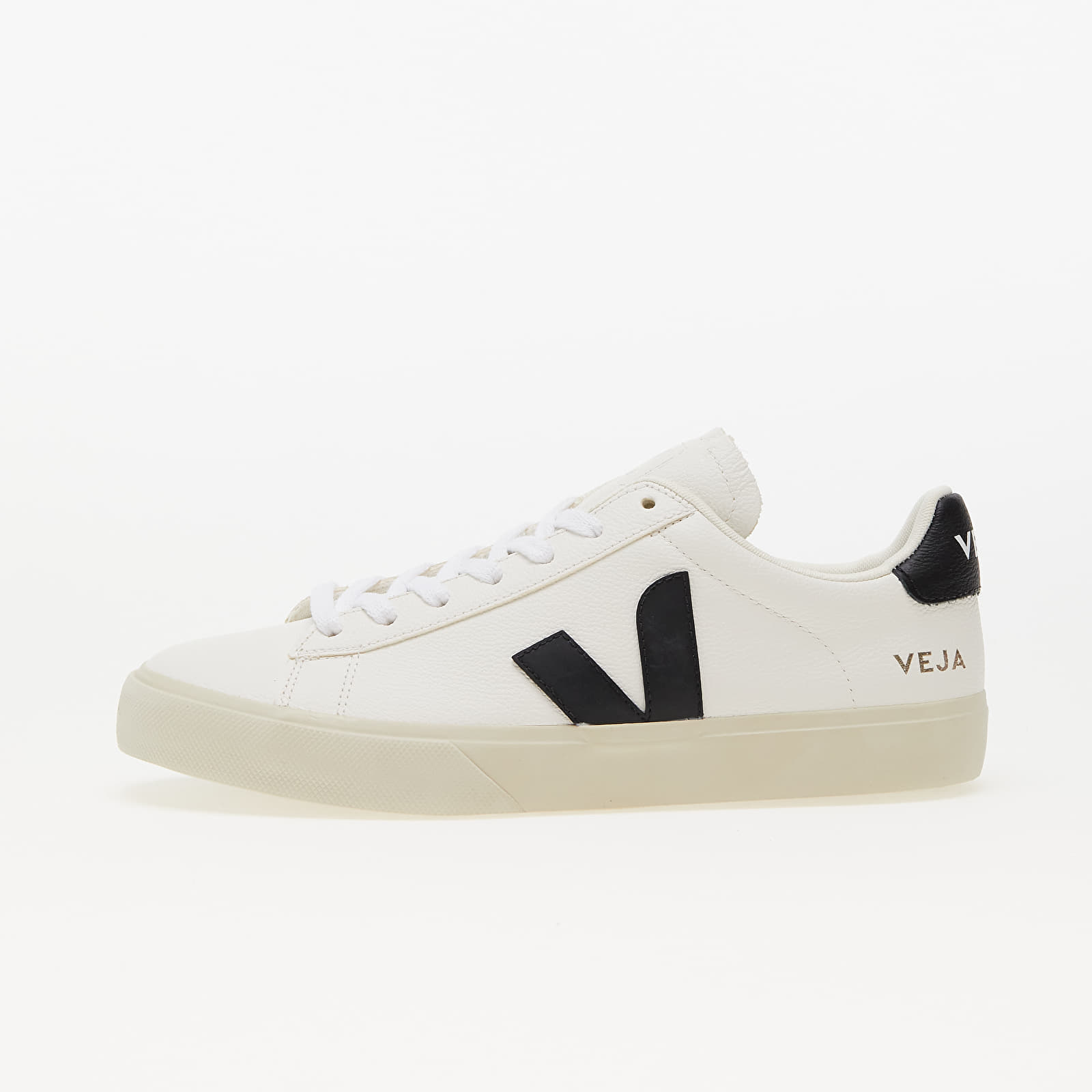 Herensneakers en -schoenen Veja Campo Chromefree C/O Extra/ White_Black