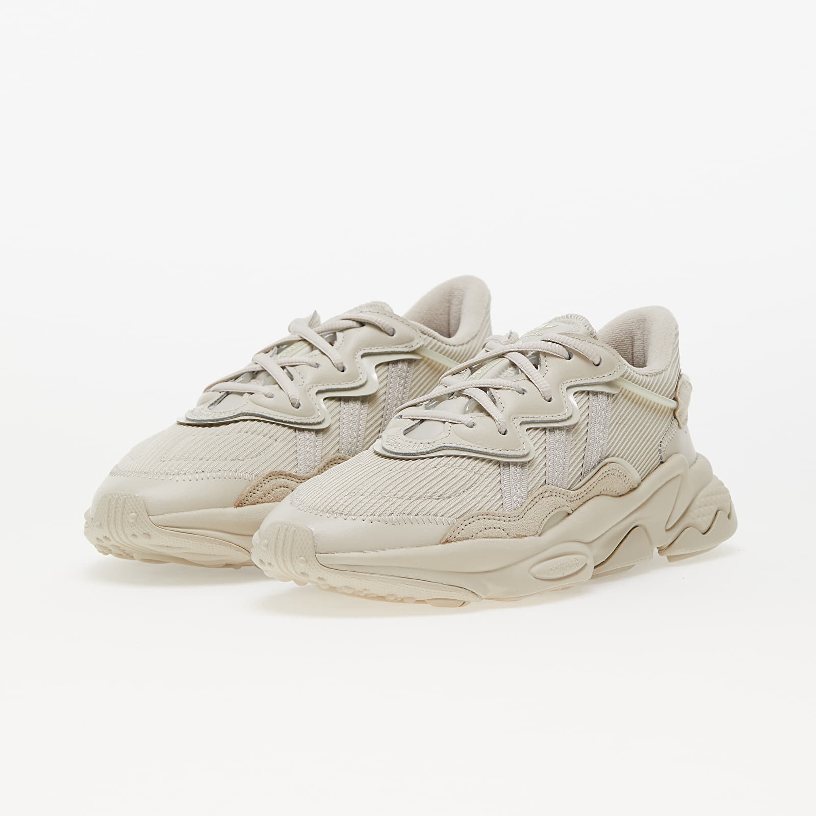Adidași și pantofi pentru bărbați adidas Ozweego Clear Brown/ Clear Brown/ Clear Brown