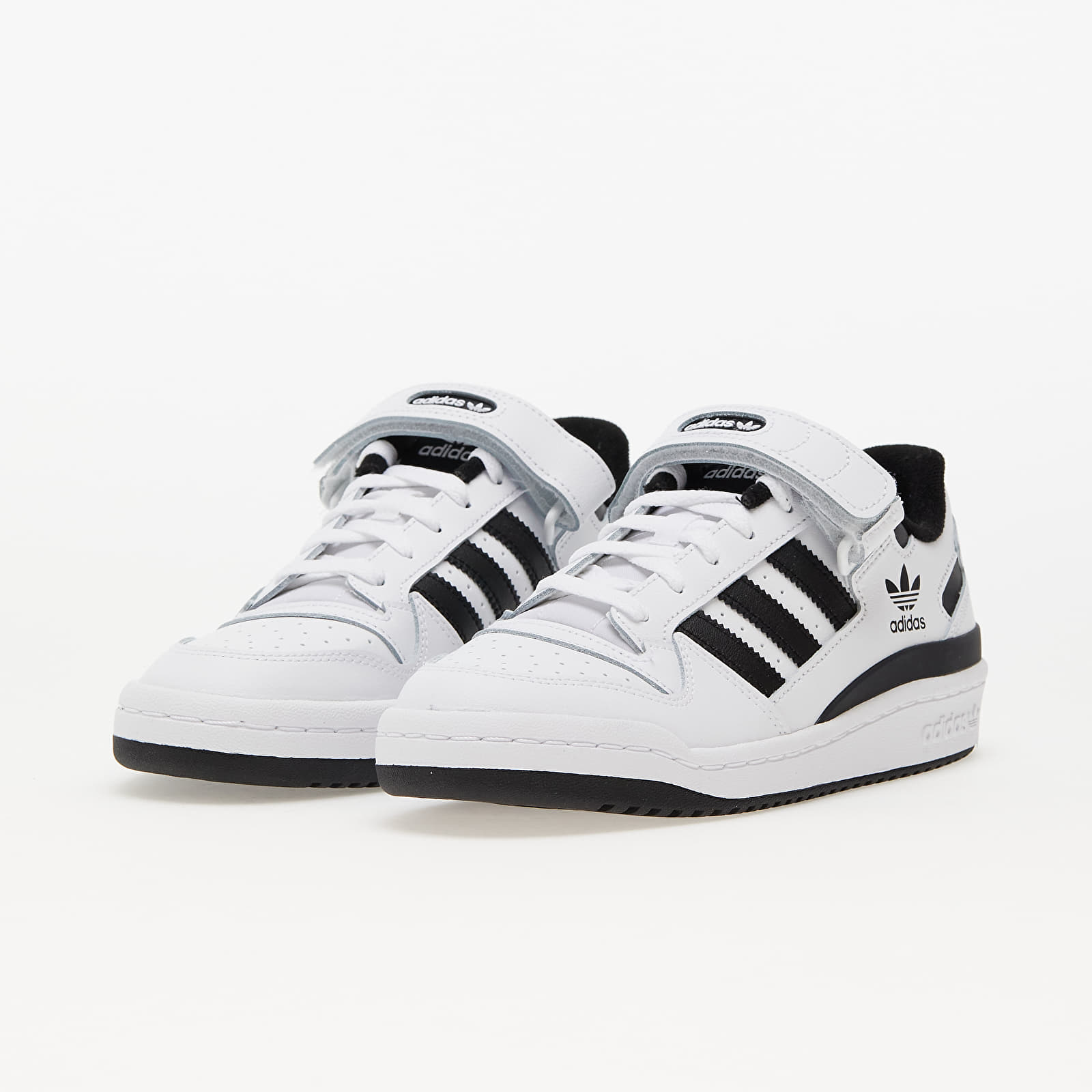 Men's sneakers and shoes adidas Forum Low Ftw White/ Ftw White/ Core Black