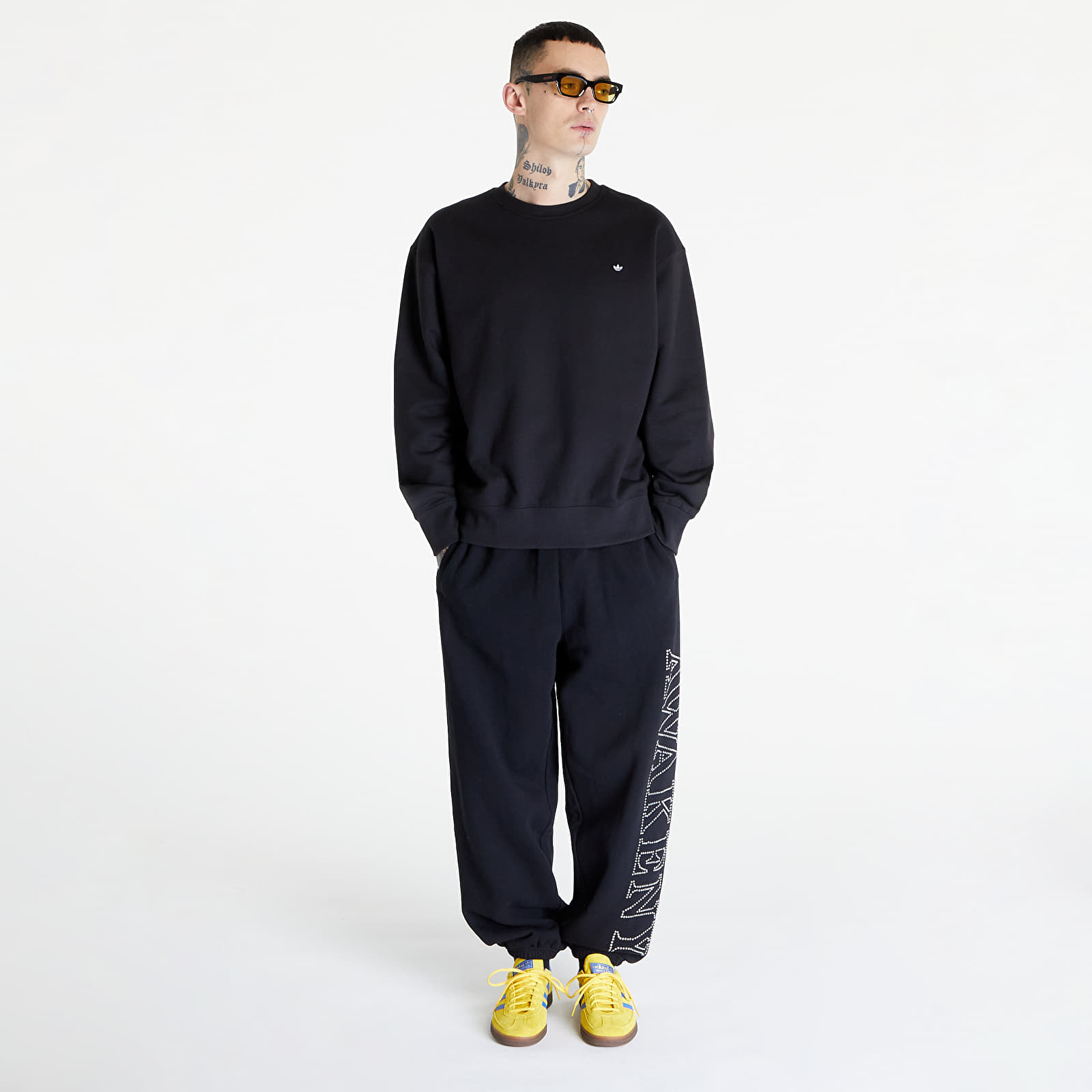 Mikiny adidas Premium Crewneck Black