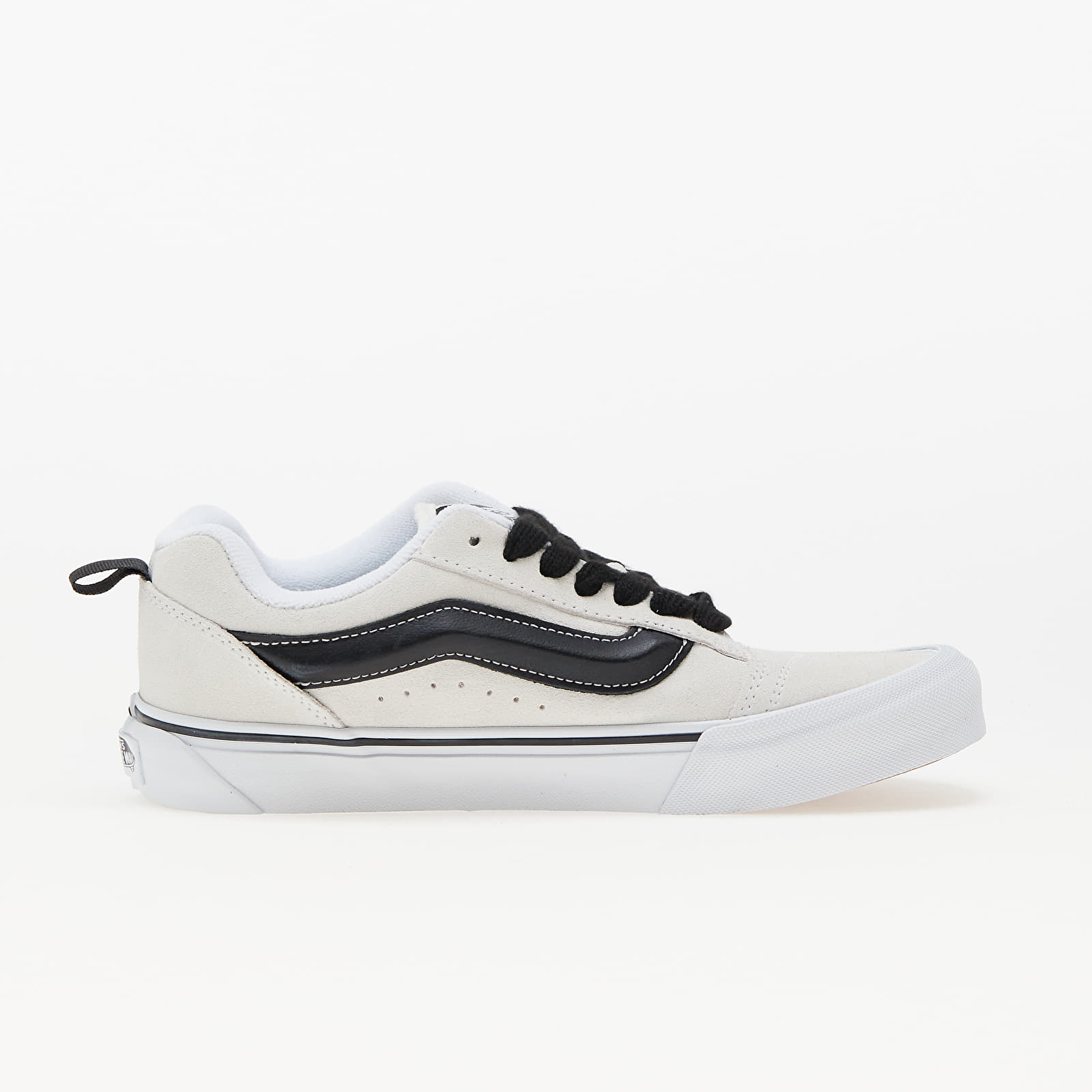 Men's sneakers and shoes Vans Knu Skool Suede White/ Black