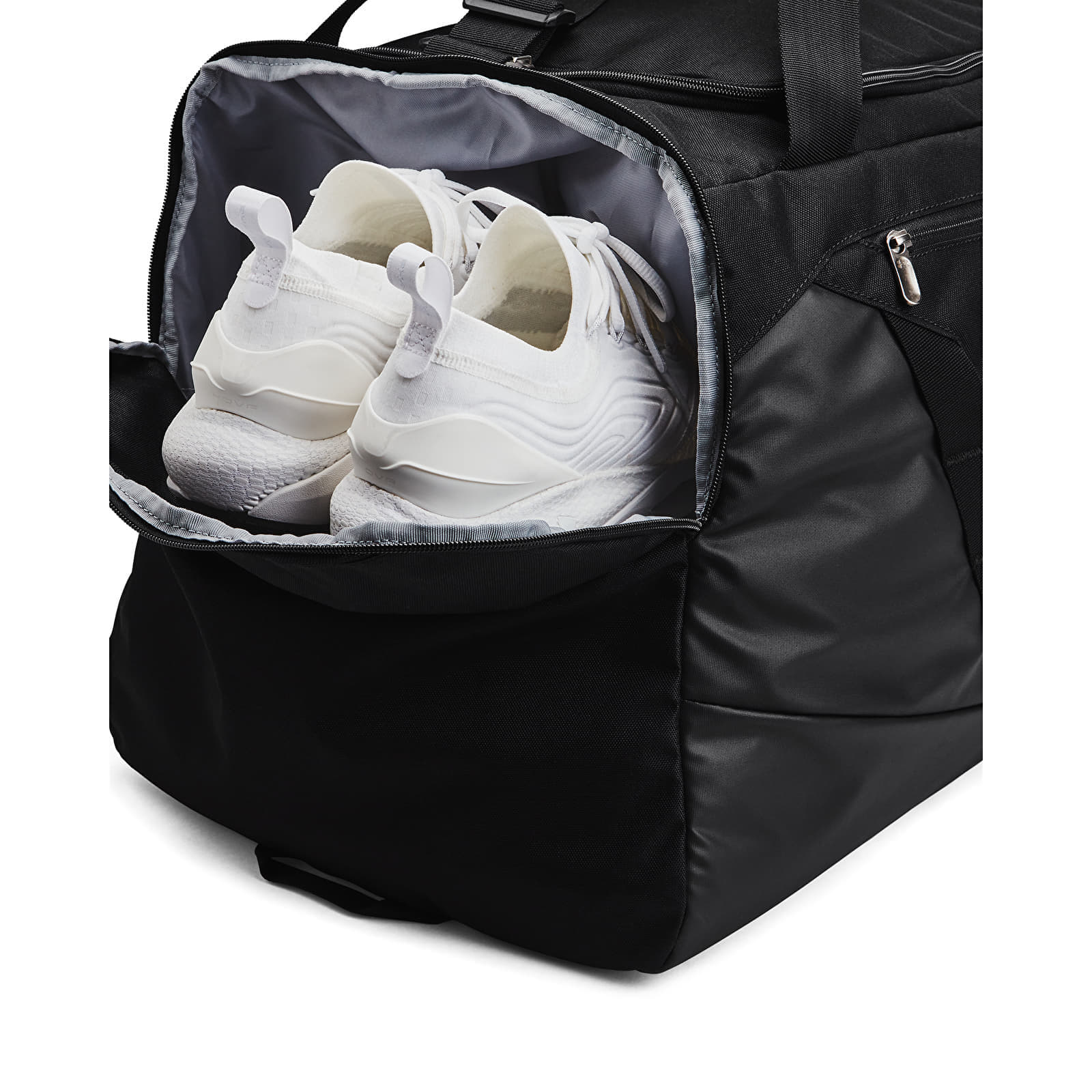 Shoulder bags Under Armour Undeniable 5.0 Duffle Lg Black/ Black/ Metallic Silver