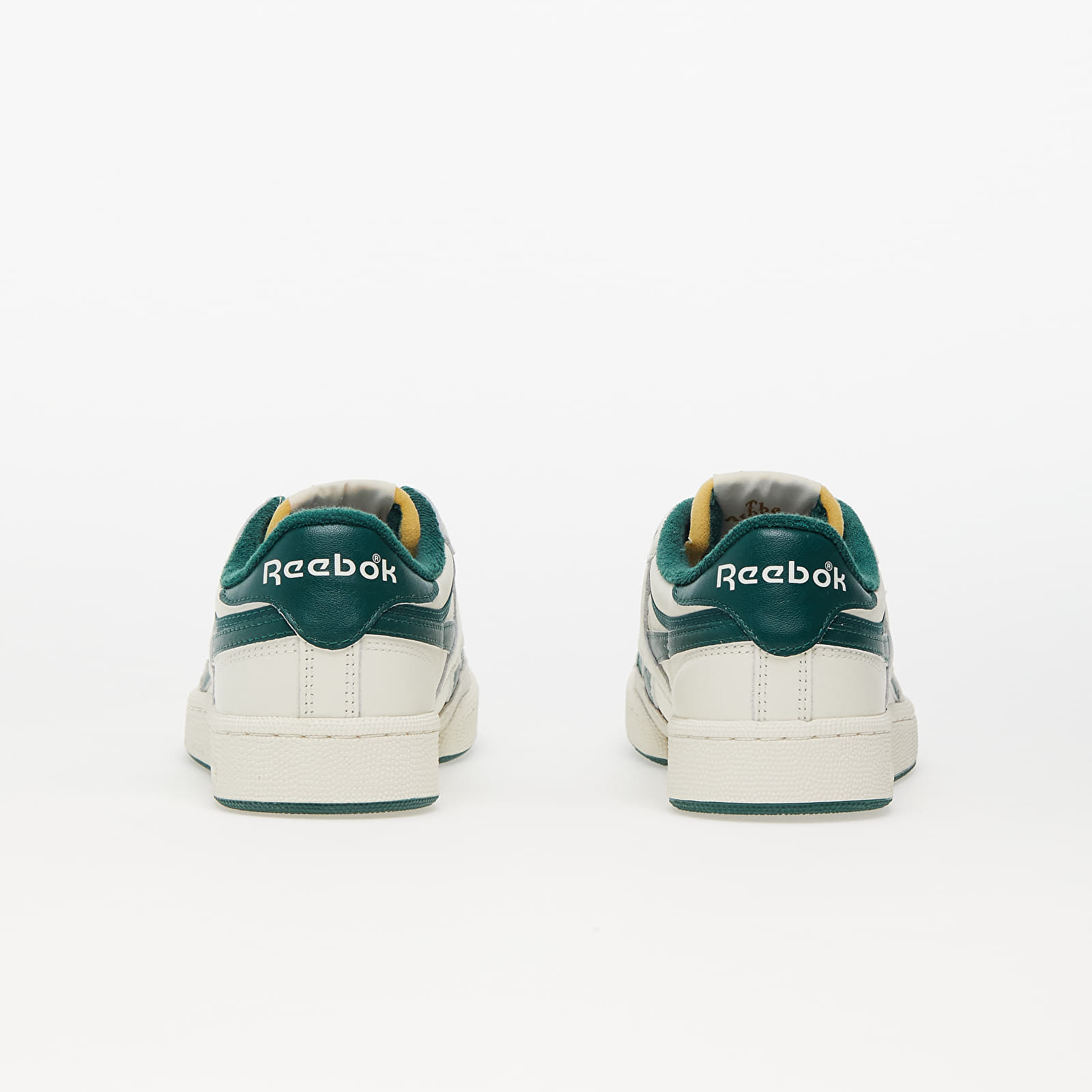 Men's sneakers and shoes Reebok Club C Revenge Vintage Vintage Chalk/ Dark Green/ Trek Brown