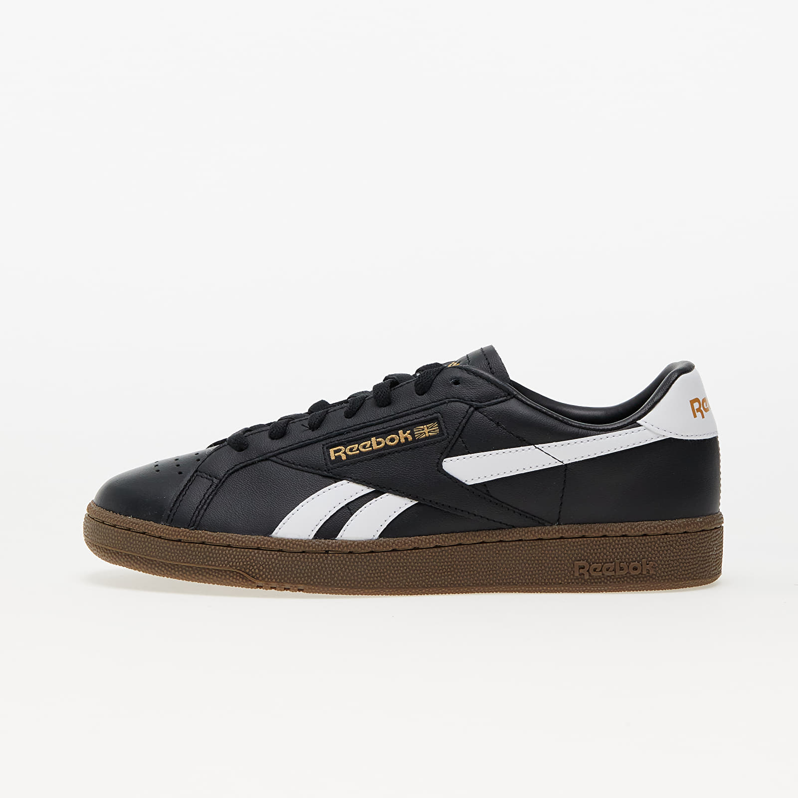 Men s sneakers and shoes Reebok Club C Grounds Uk Black White Gum Queens
