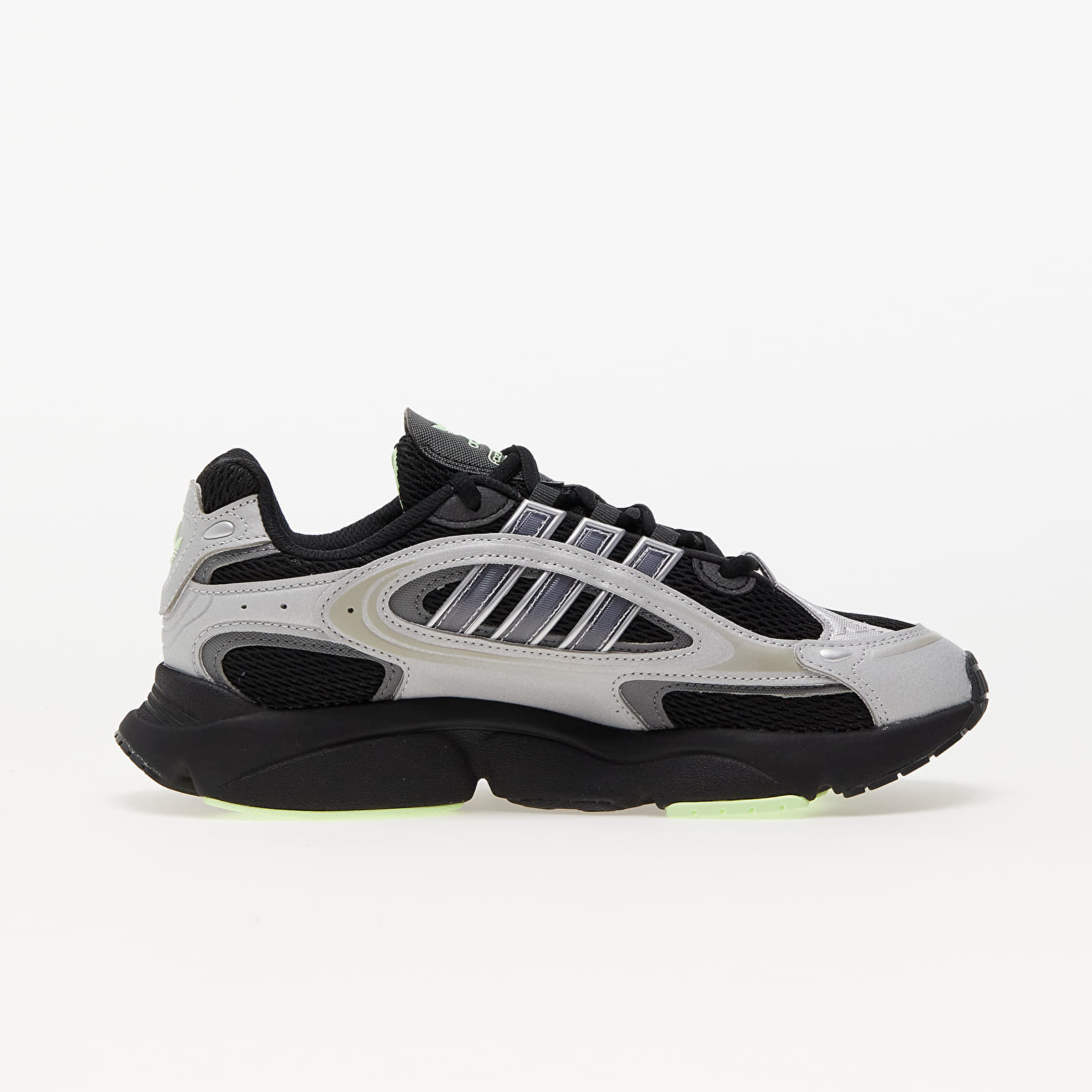 Damesschoenen adidas Ozmillen W Core Black/ Carbon/ Grespa