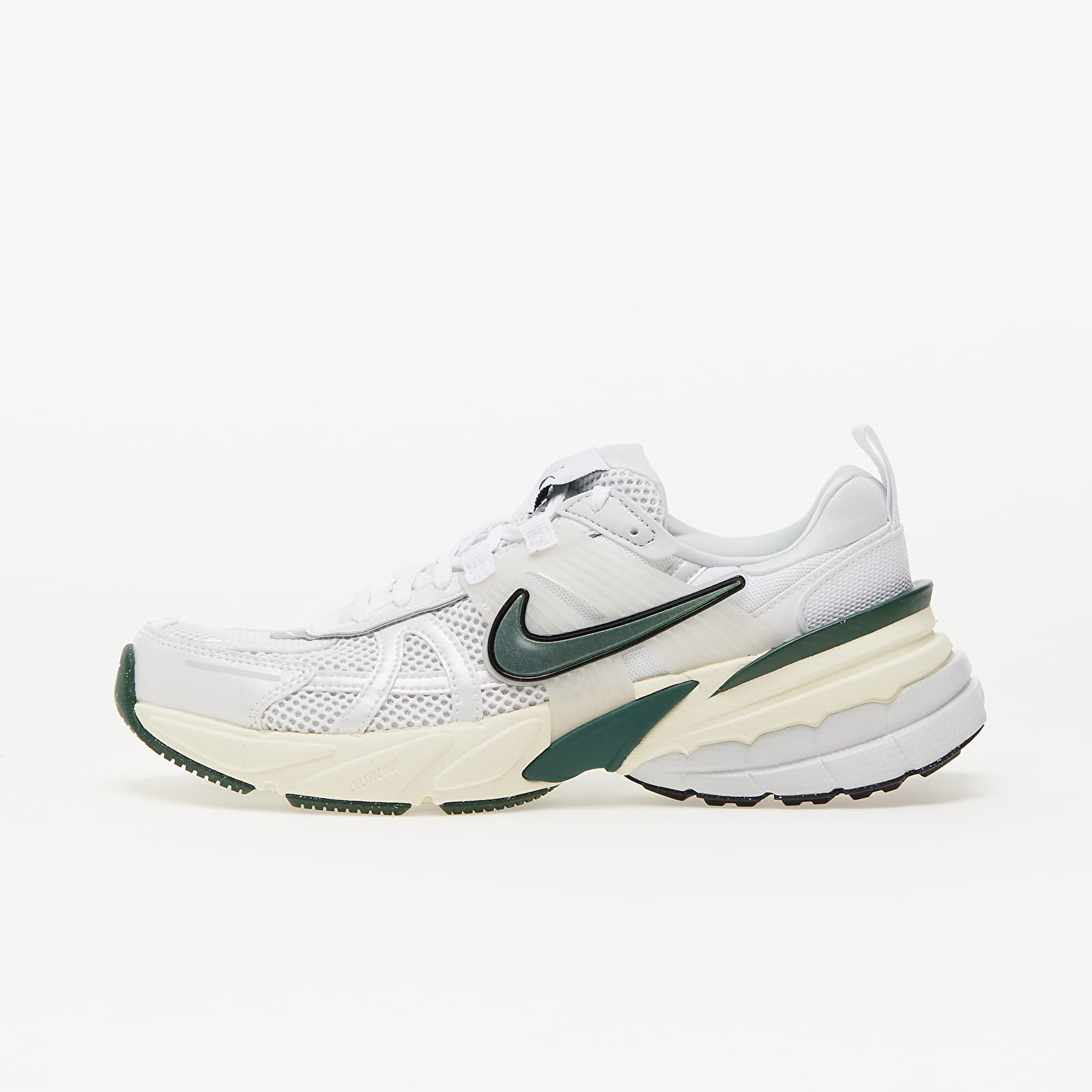 Дамски маратонки и обувки Nike V2K Run White/ Platinum Tint-Photon Dust-Fir