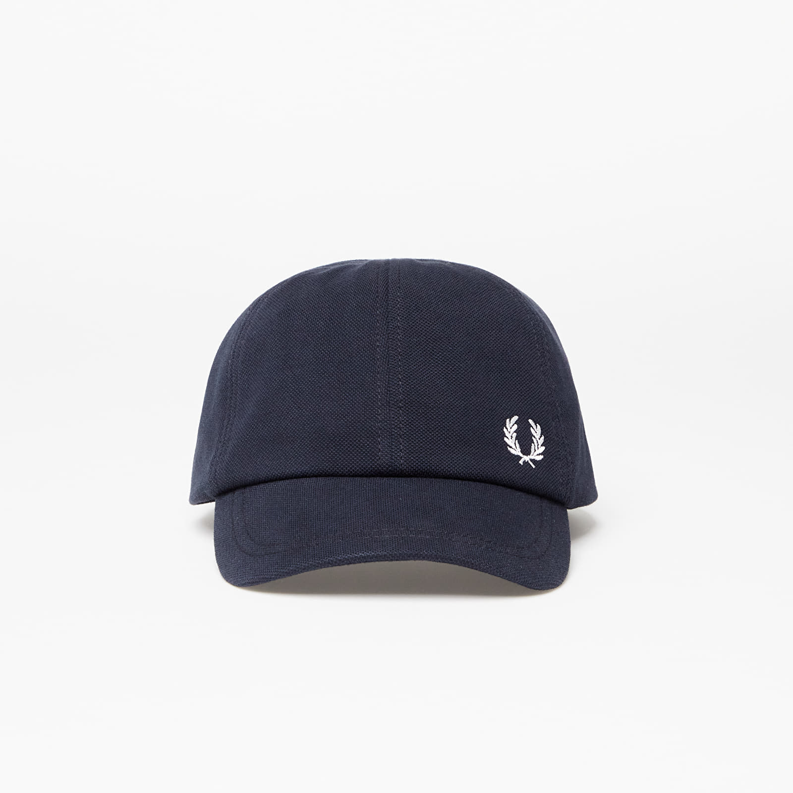 Hætter FRED PERRY Pique Classic Cap Navy/ Snow White
