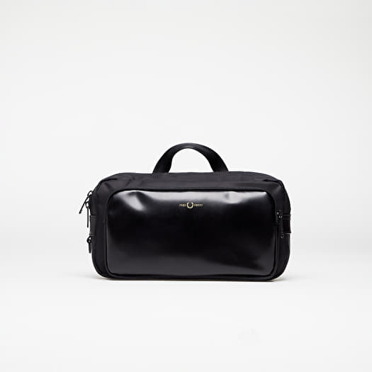 Geantă de talie FRED PERRY Nylon Twill Leather Xbody Bag Black/ Gold