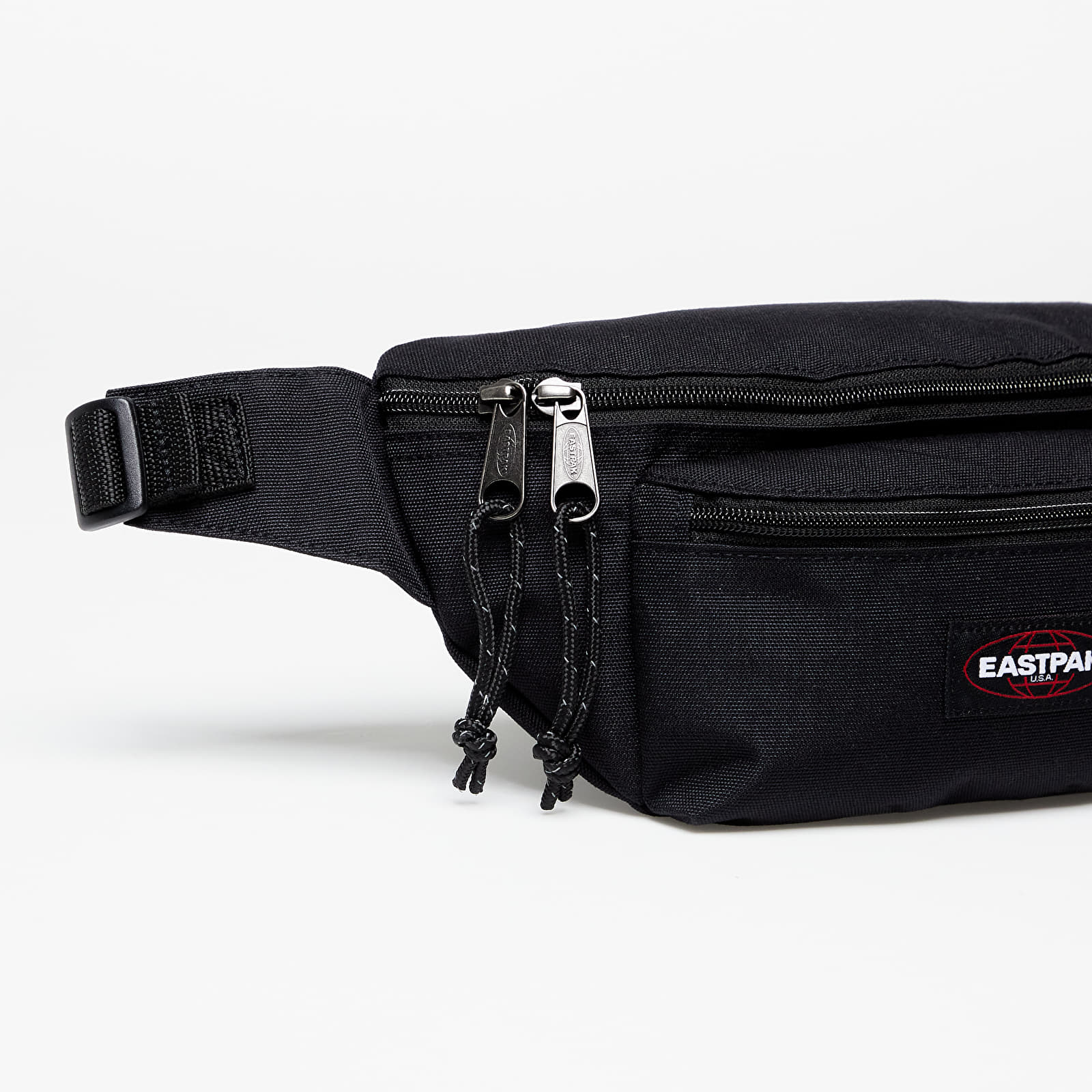 Mochilas Eastpak Doggy Bag Black