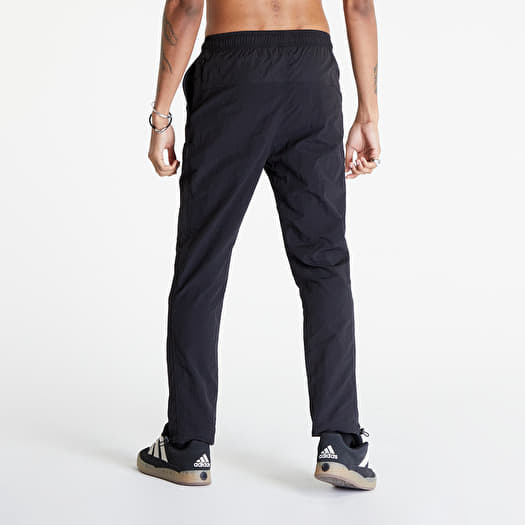 Pantalon adidas 2025 must haves