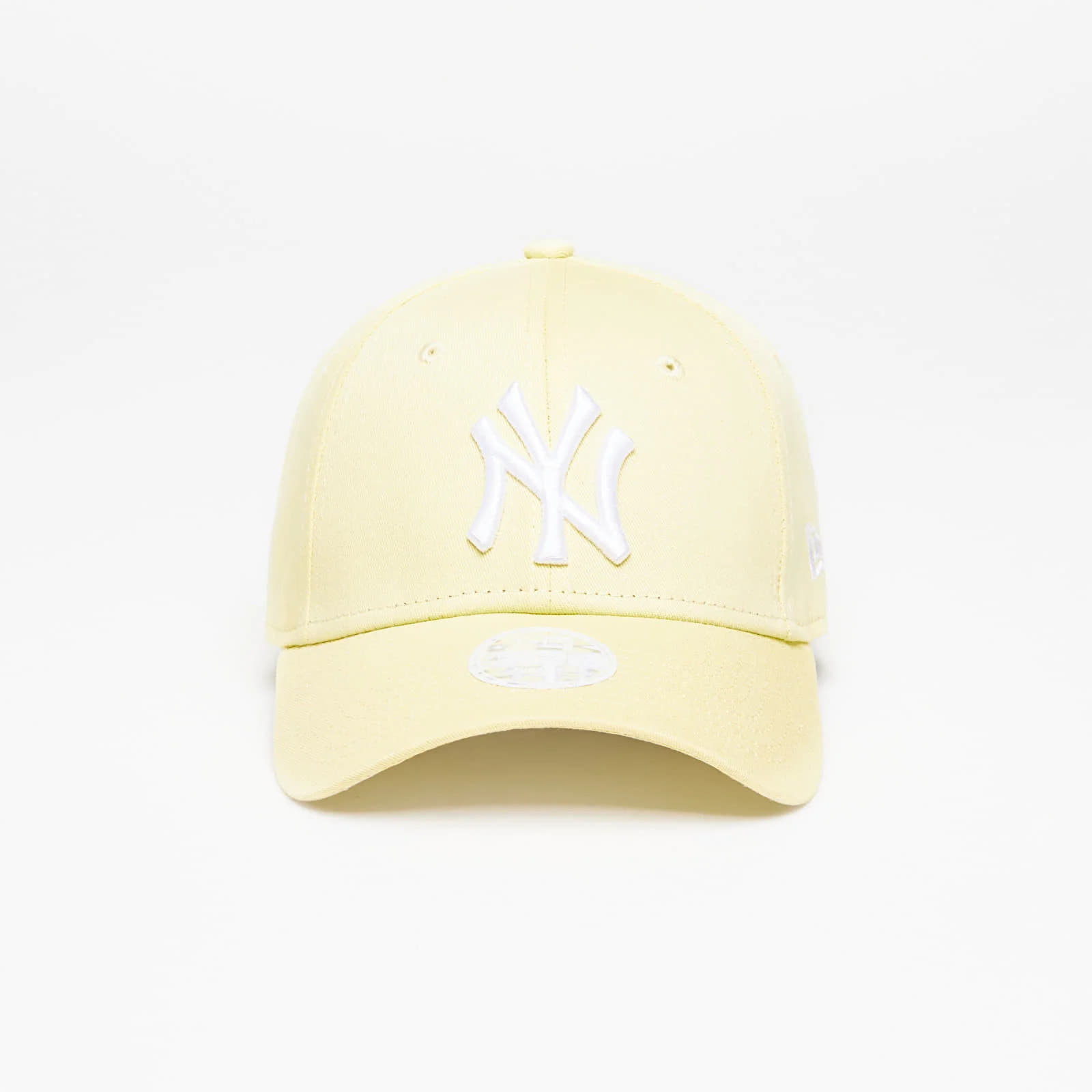 Kšiltovky New Era 940W Mlb Wmns League Essential 9FORTY New York Yankees Soft Yellow/ Optic White