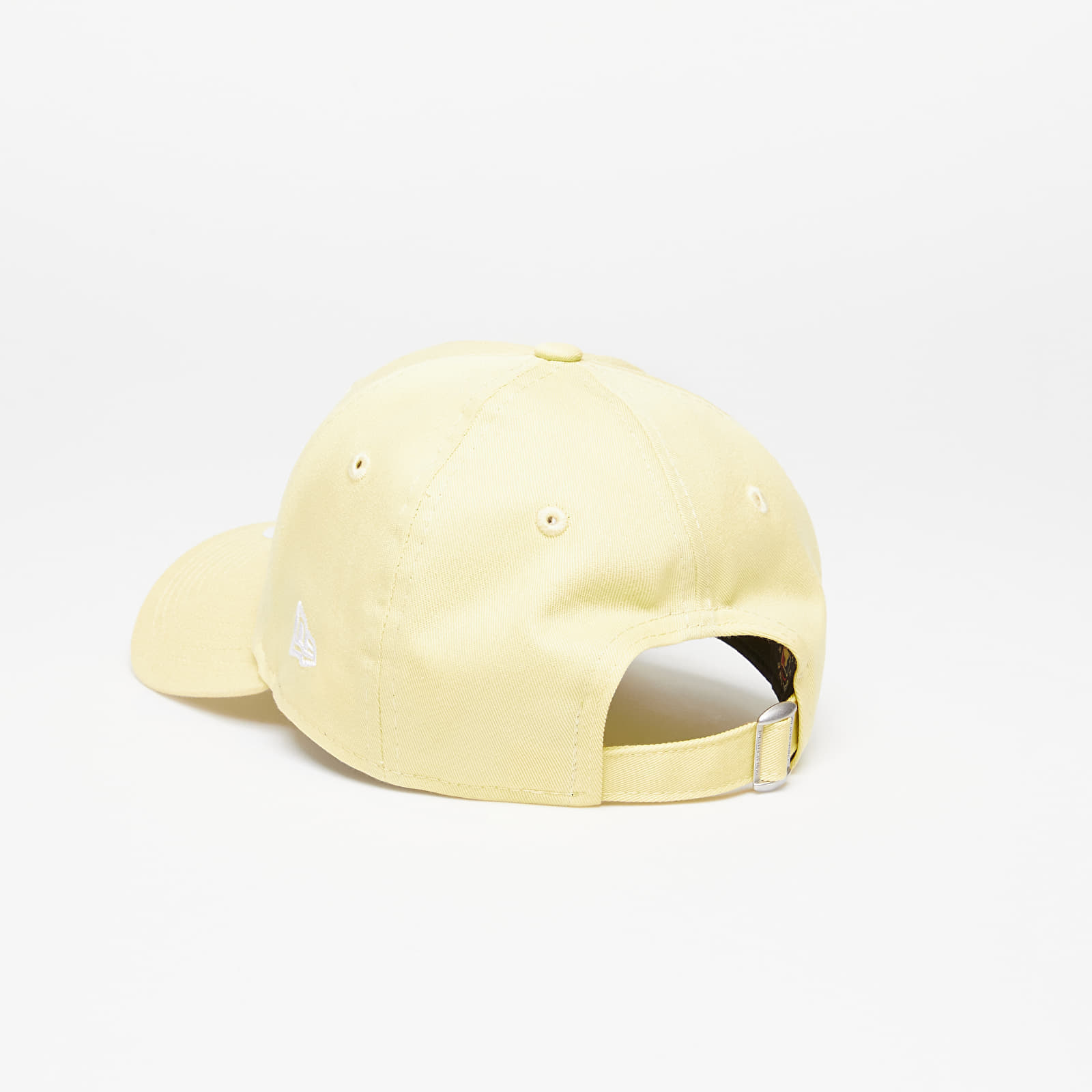 Kšiltovky New Era 940W Mlb Wmns League Essential 9FORTY New York Yankees Soft Yellow/ Optic White