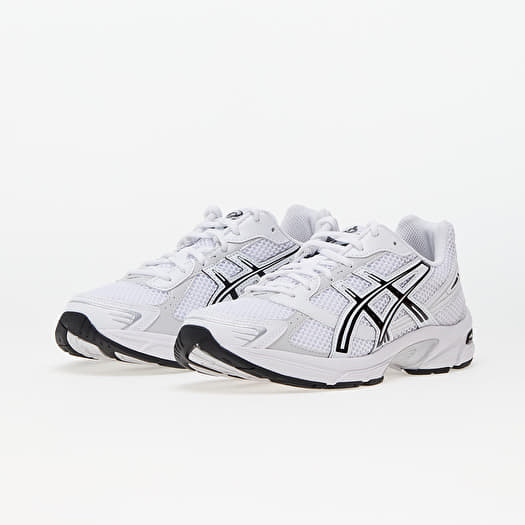Full white asics discount