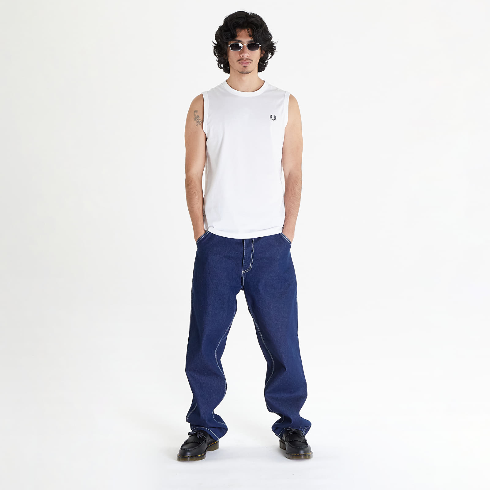 Tielka FRED PERRY Crew Neck Vest White