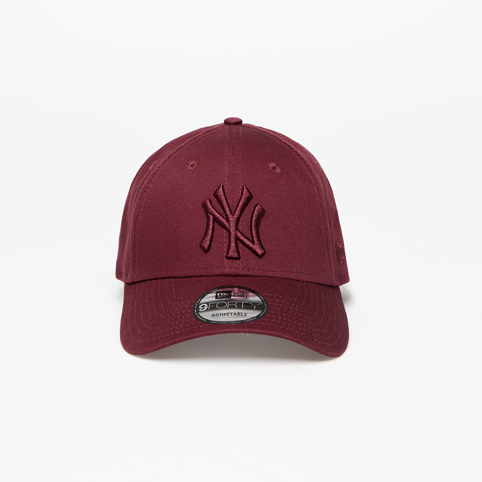 Šiltovky New Era 940 MLB League Essential New York Yankees Maroon