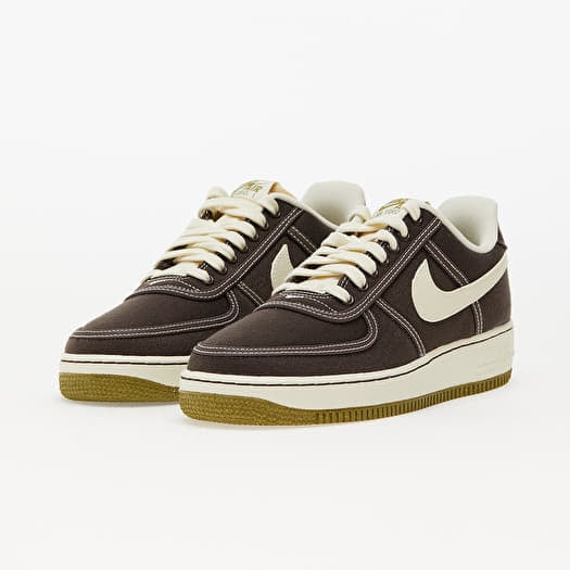 Nike Air Force 1 07 Premium