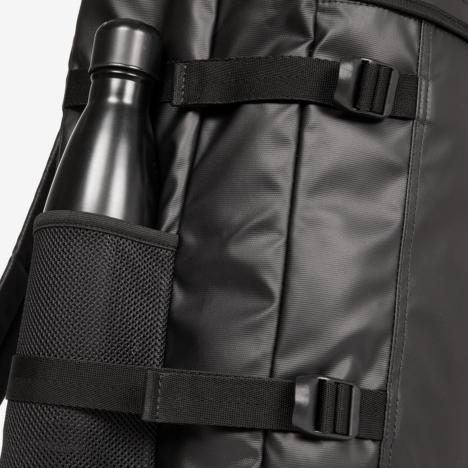 EASTPAK Travelpack Tarp Black 42 l