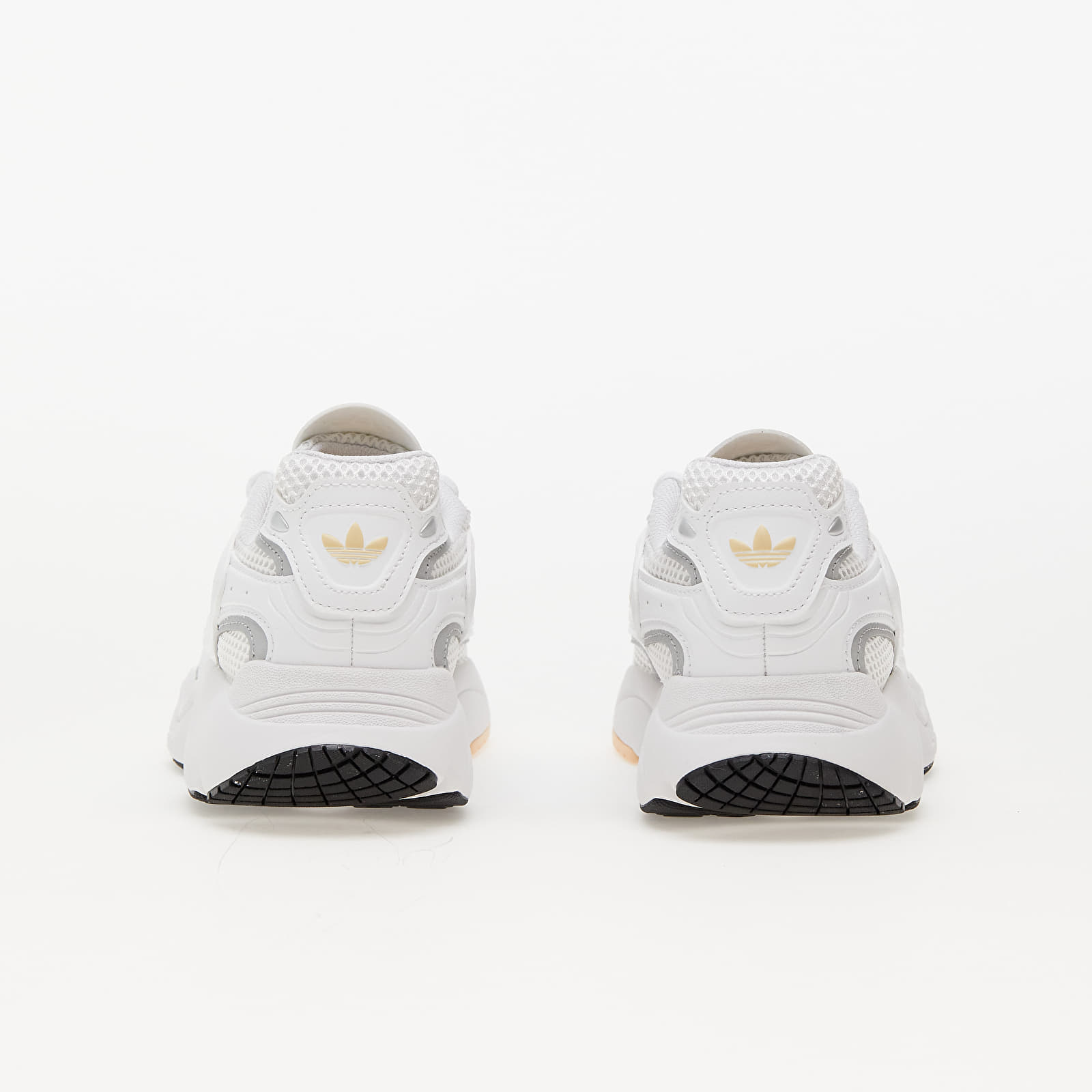 Dámske topánky a tenisky adidas Ozmillen W Ftw White/ Glow Orange/ Crystal Sand