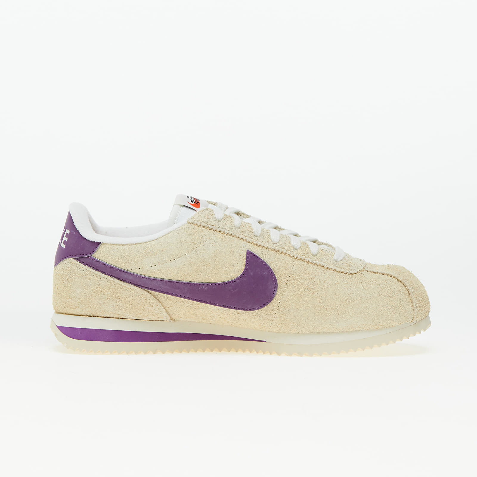 Women's sneakers and shoes Nike W Cortez Vintage Muslin/ Viotech-Coconut Milk-Black