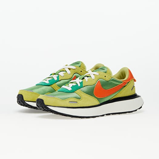 Safety green sneakers online