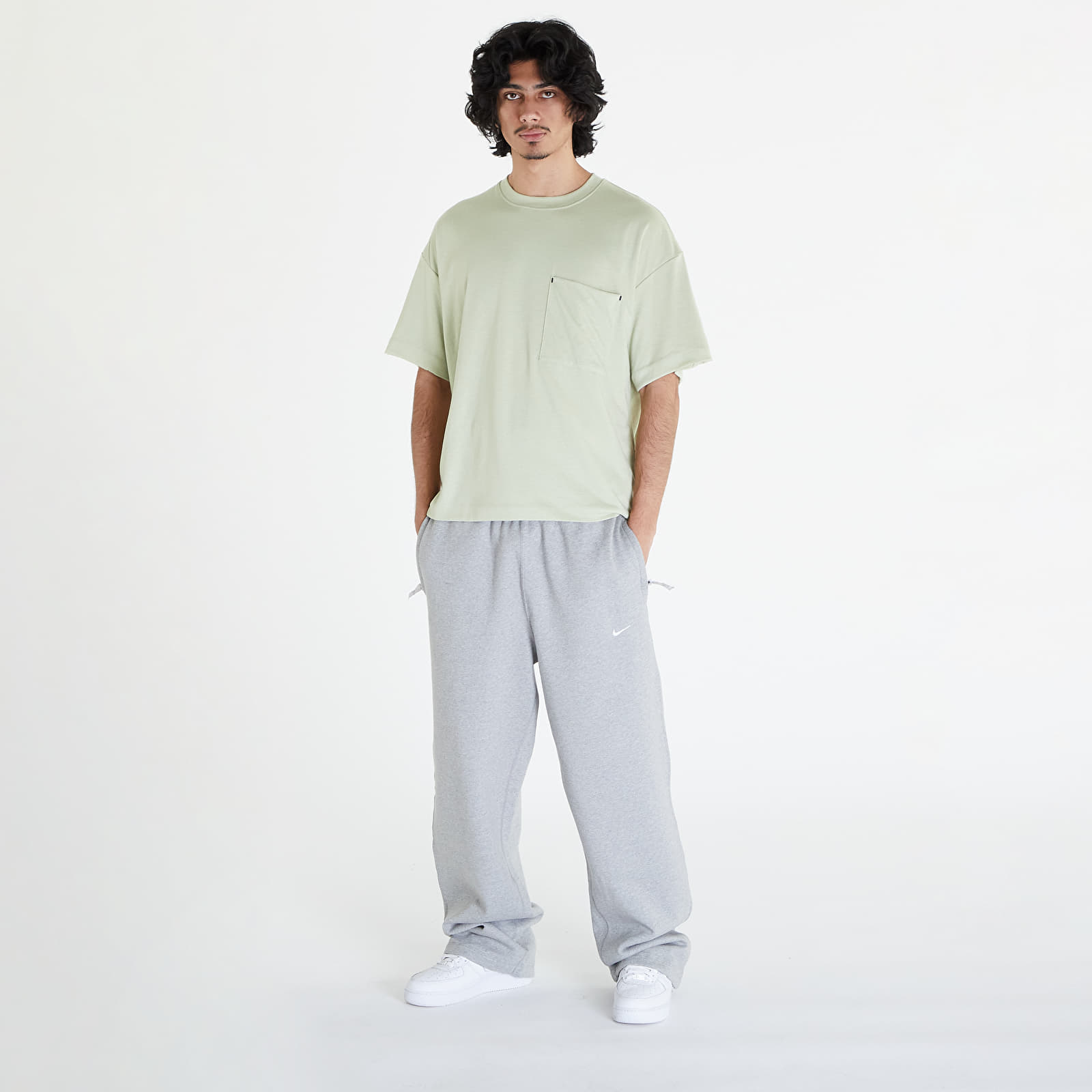 Camisetas Nike Sportswear Tech Pack Dri-FIT Short-Sleeve T-Shirt Olive Aura/ Black/ Olive Aura