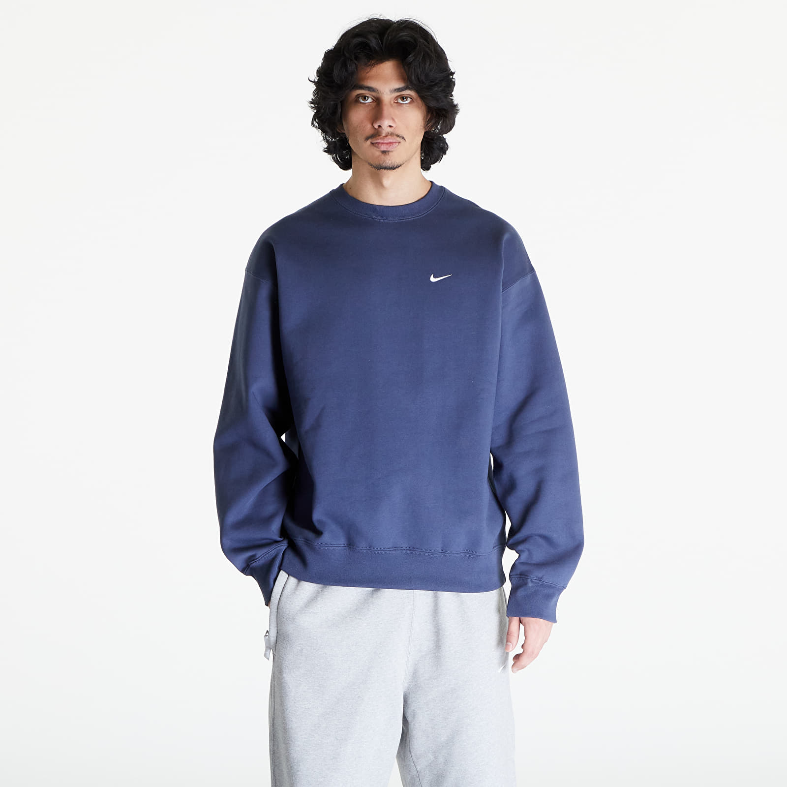 Nike crew neck hotsell navy