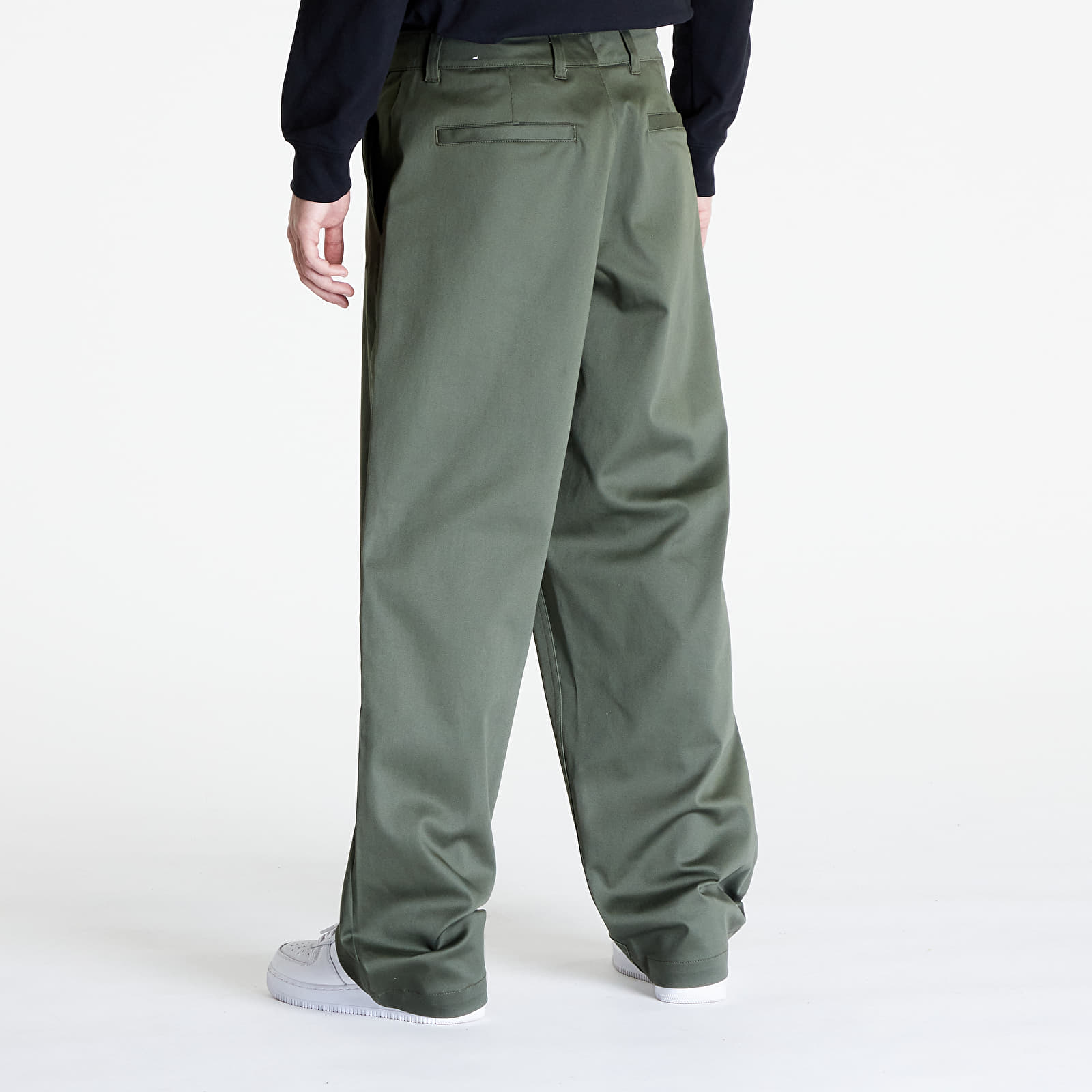 Dżinsy i spodnie Nike Life Men's El Chino Pants Cargo Khaki/ Cargo Khaki