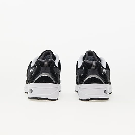 Men's sneakers and shoes New Balance 530 Black | Queens