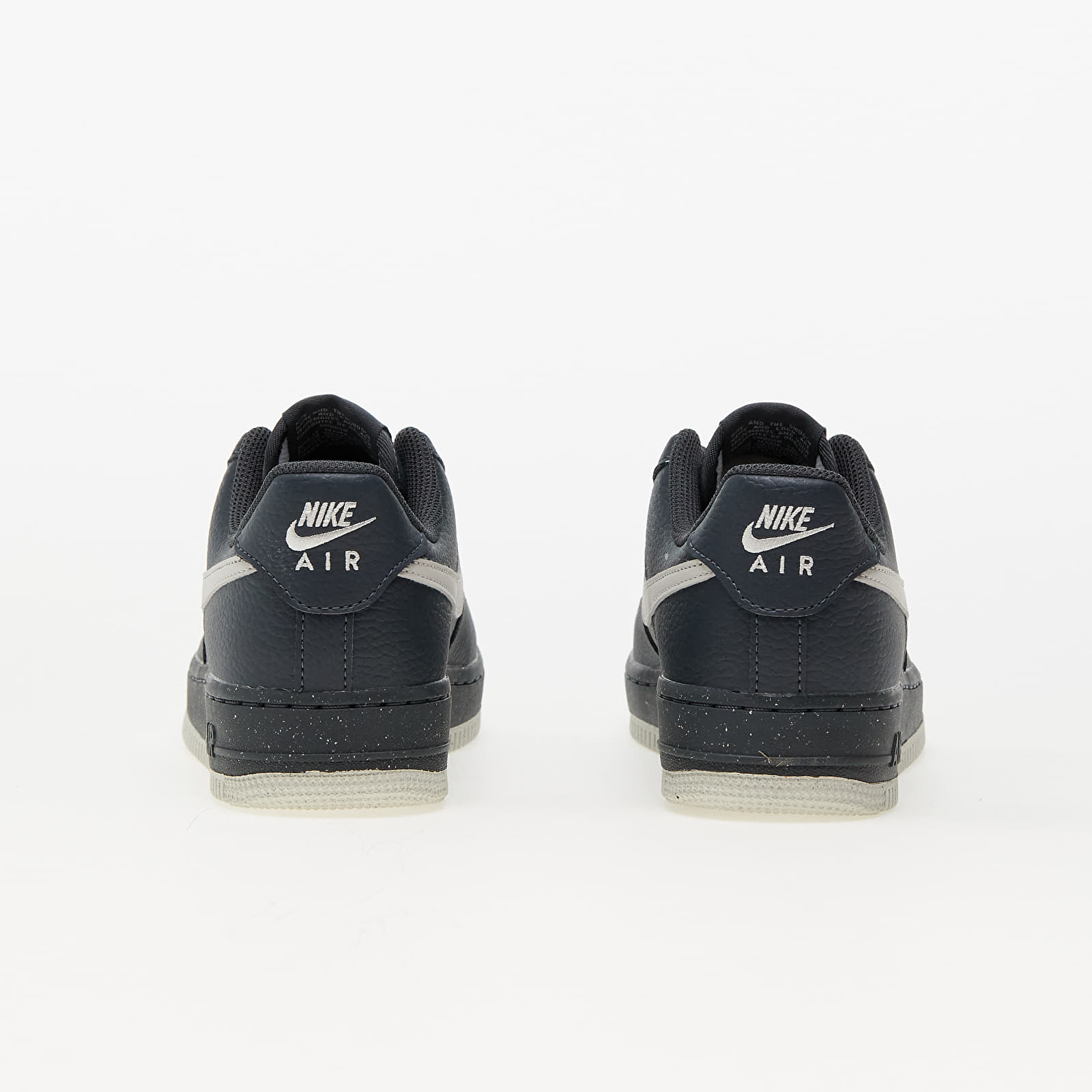 Women's sneakers and shoes Nike W Air Force 1 '07 Anthracite/ Light Bone-White