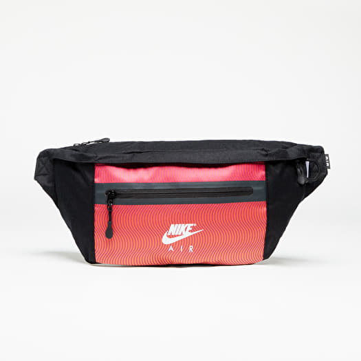 Sac banane Nike Elemental Premium Fanny Pack Black/ Black/ White