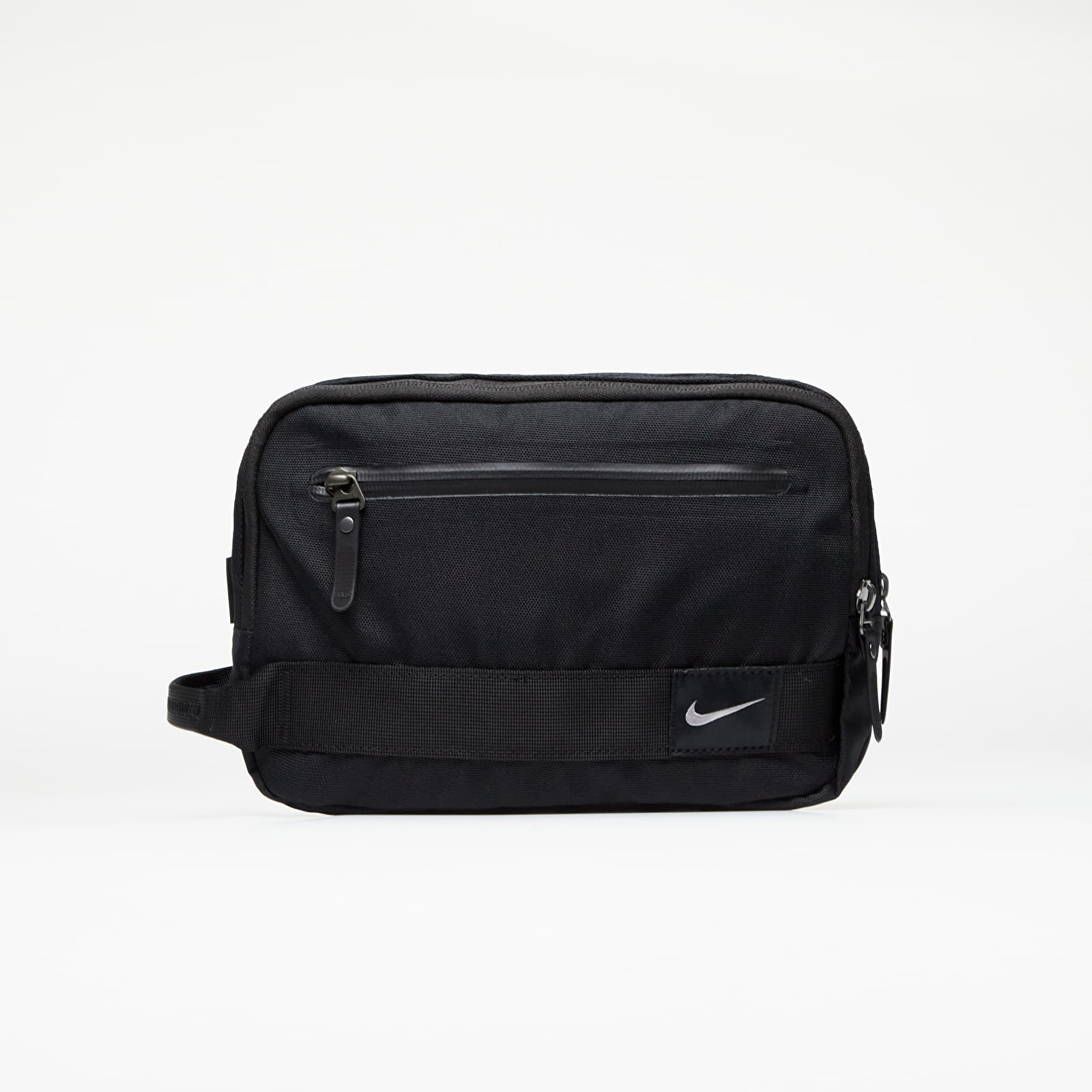 Backpacks and bags Nike Fiftyone 49 Toiletry Kit Black Black Silver Queens