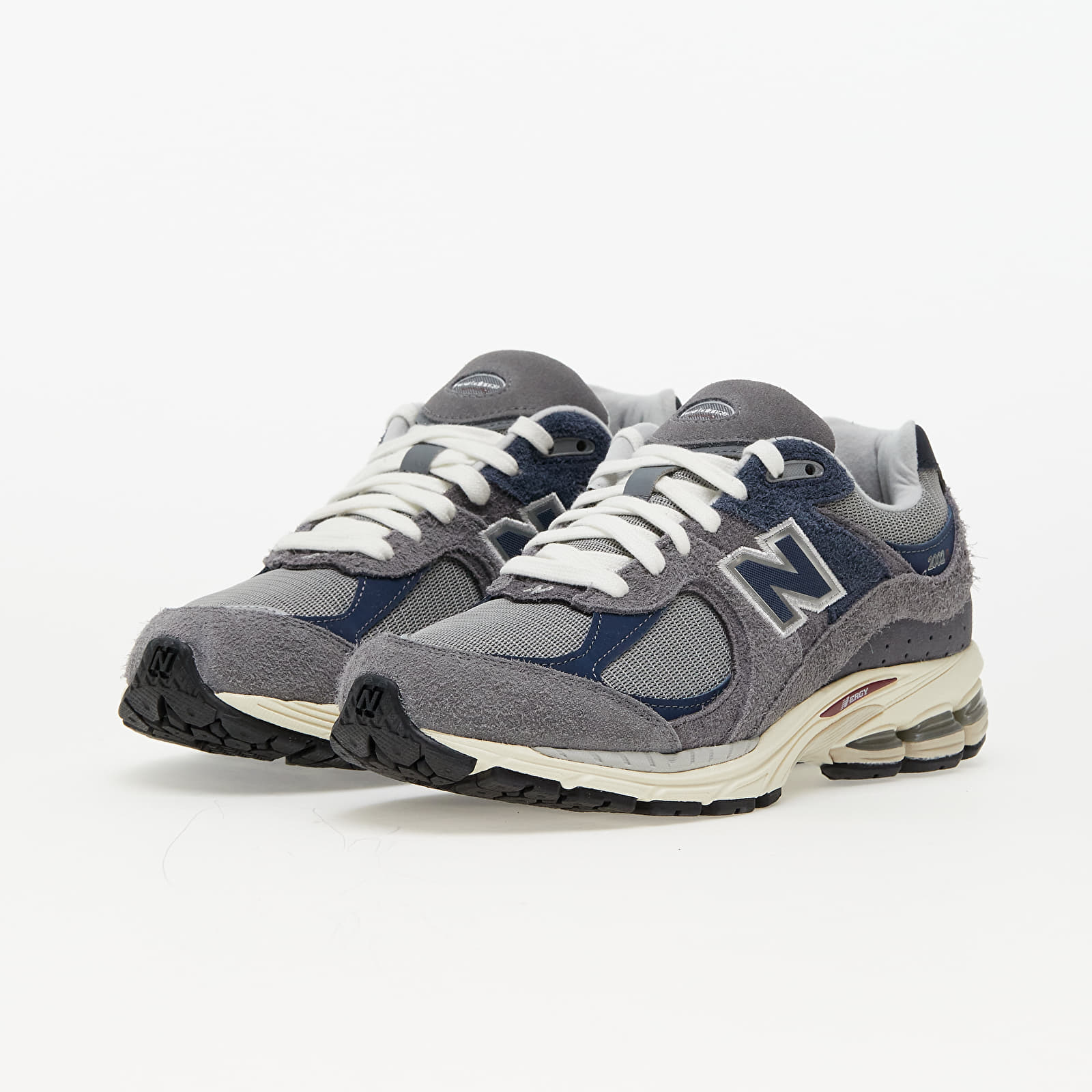 Men's sneakers and shoes New Balance 2002R Navy/ Castlerock/ Shadow Grey