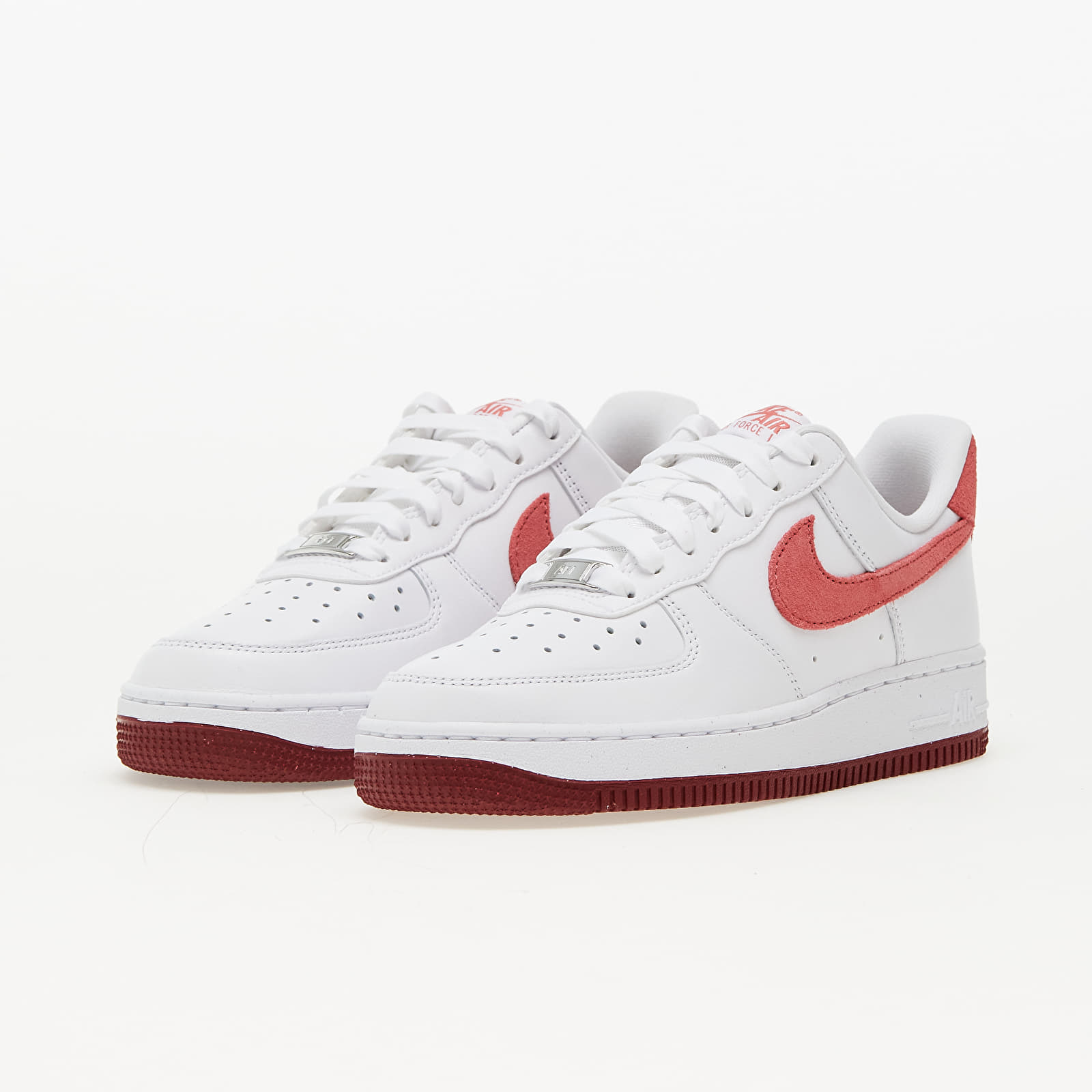 Naiste tossud ja kingad Nike W Air Force 1 '07 White/ Adobe-Team Red-Dragon Red