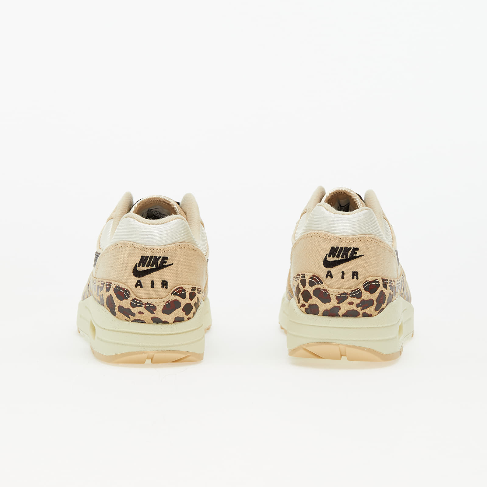 Women's sneakers and shoes Nike W Air Max 1 '87 Sesame/ Velvet Brown-Coconut Milk
