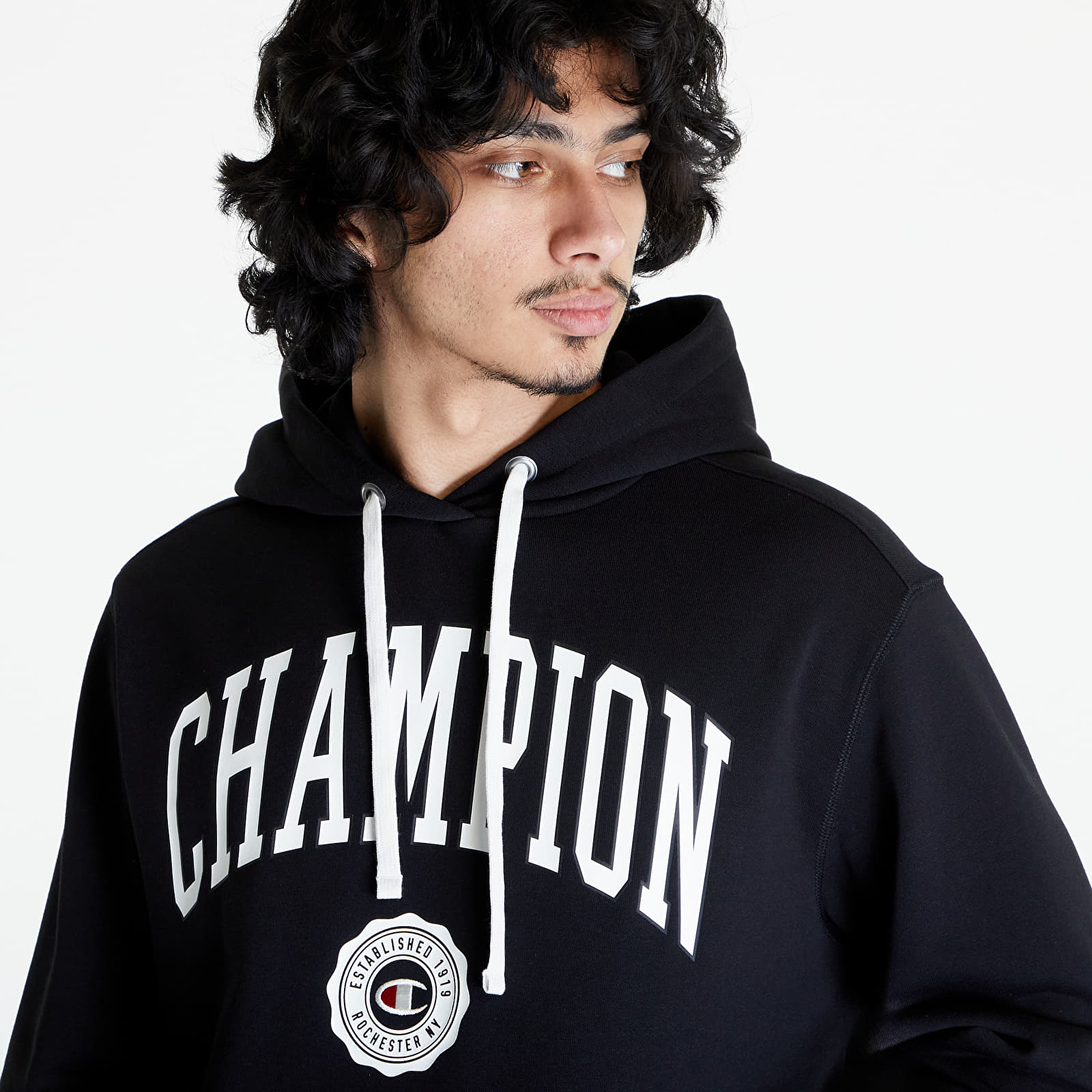 Hoodies and sweatshirts  Champion Hooded Sweatshirt Night Black