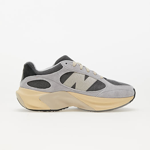 Men s shoes New Balance Warped Runner Grey Matter Queens