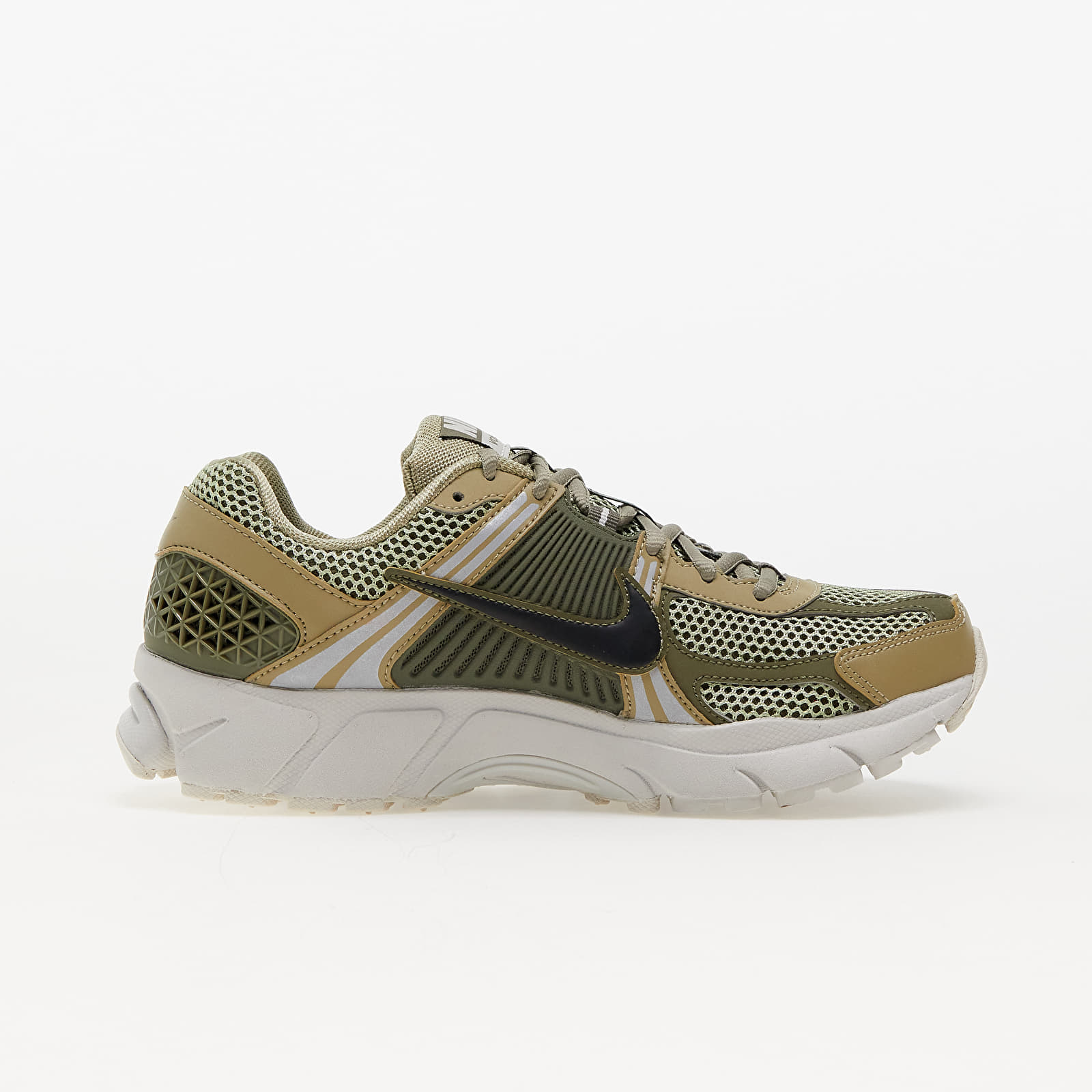 Meeste tossud ja kingad Nike Zoom Vomero 5 Neutral Olive/ Black-Medium Olive