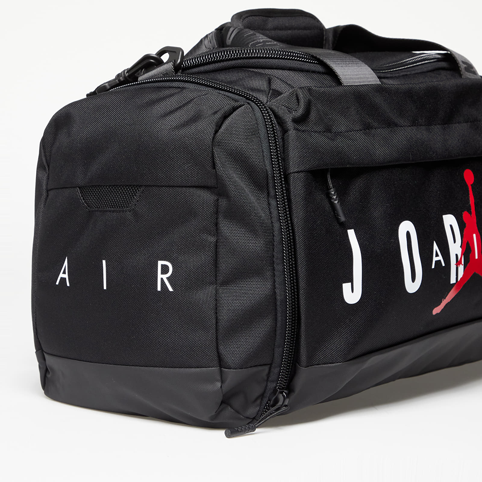 Shoulder bags Jordan Velocity Duffle Bag Black Queens