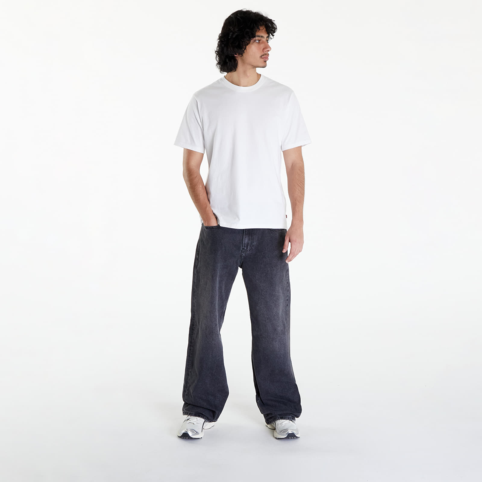 Trička Levi's® The Essential Short Sleeve Tee Bright White
