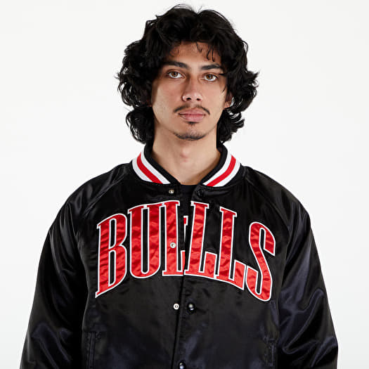 Bomber New Era Chicago Bulls NBA Applique Satin Bomber Jacket UNISEX
