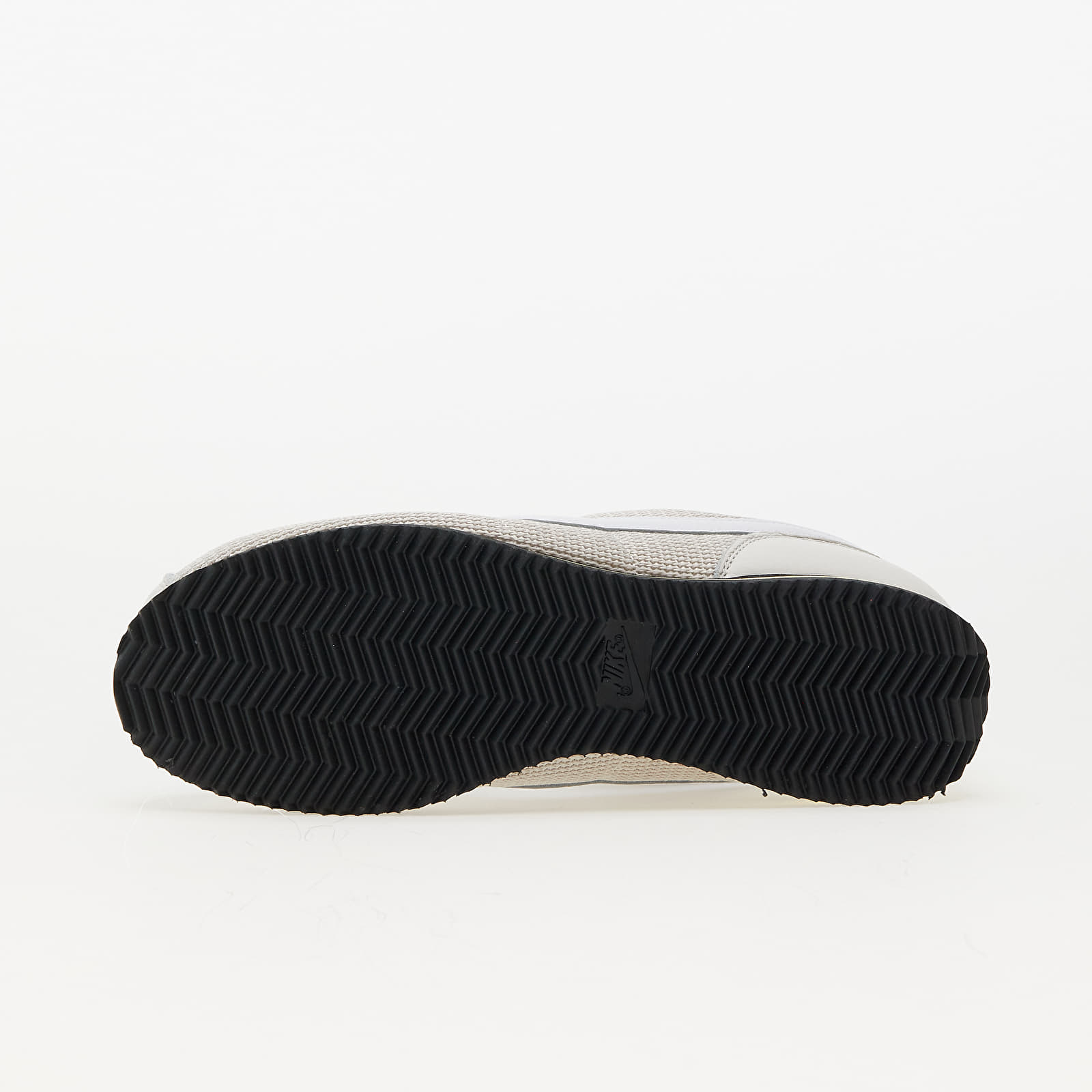 Baskets et chaussures pour hommes Nike Cortez Lt Orewood Brn White Phantom Black Queens