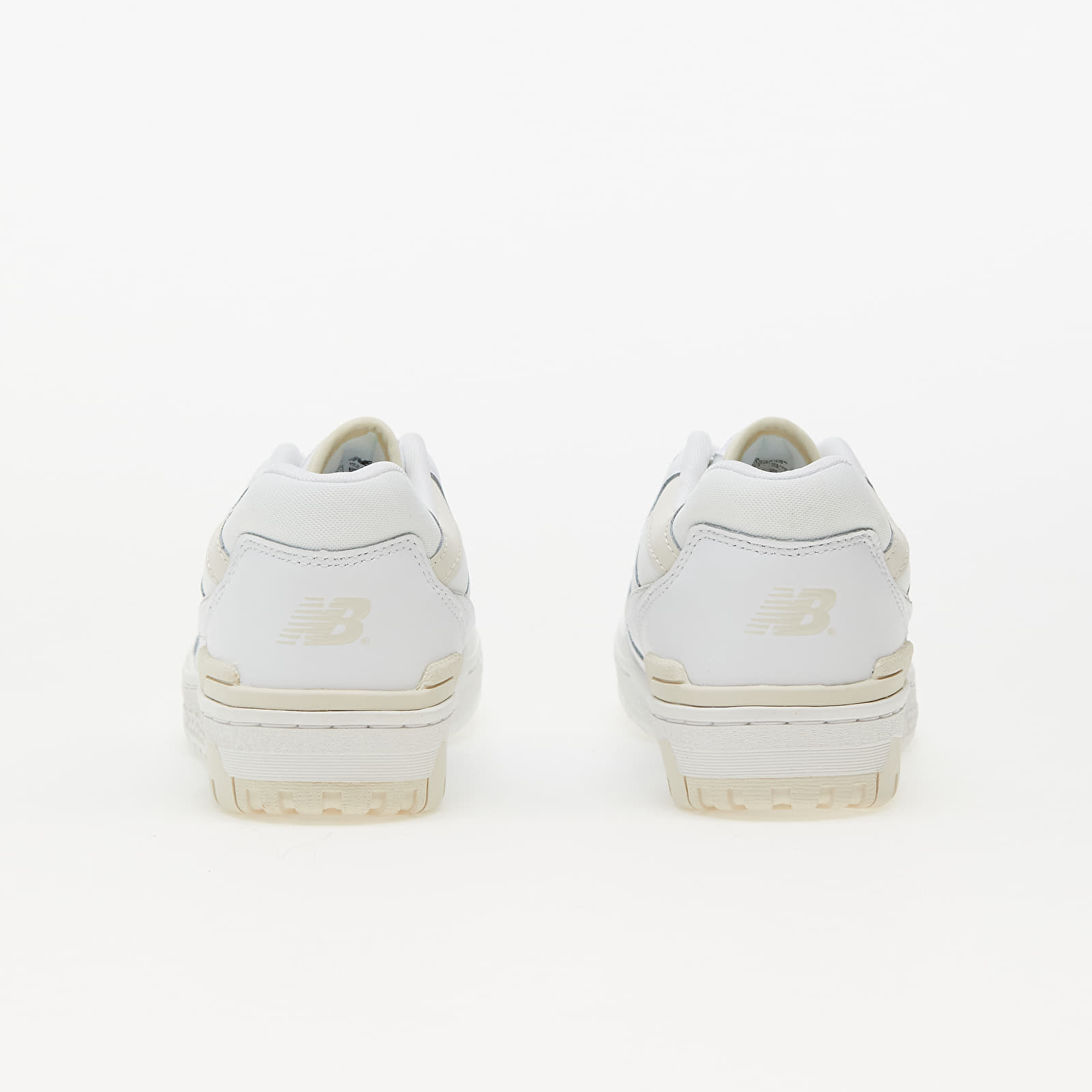 Women's sneakers and shoes New Balance 550 White/ Beige