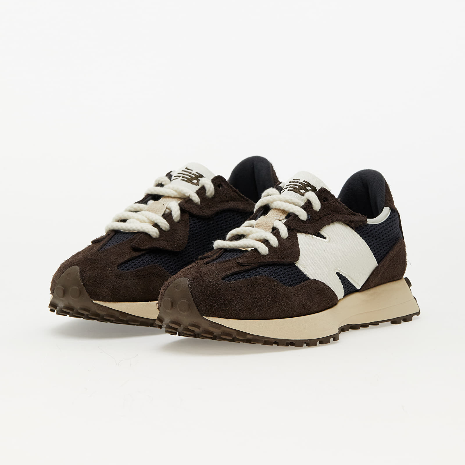 Chaussures et baskets homme New Balance 327 Rich Earth
