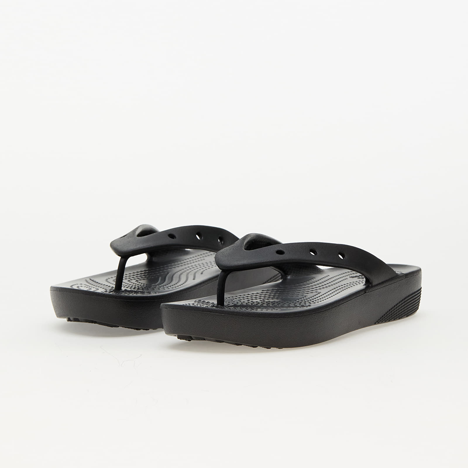 Sneakers och skor för kvinnor Crocs Classic Platform Flip W Black