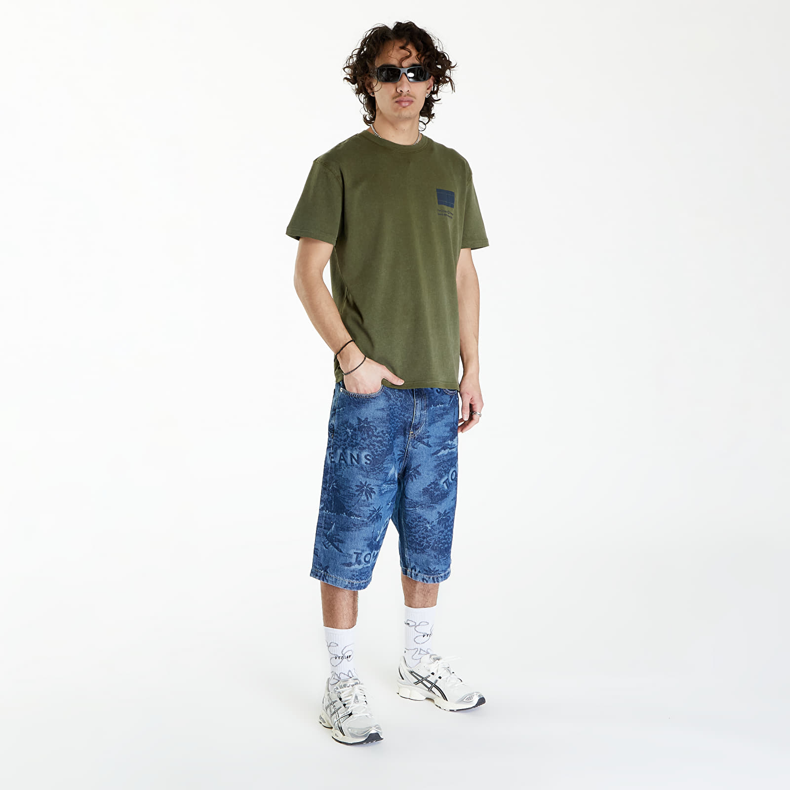 Trička Tommy Jeans Regular Essential Flag Tee Drab Olive Green