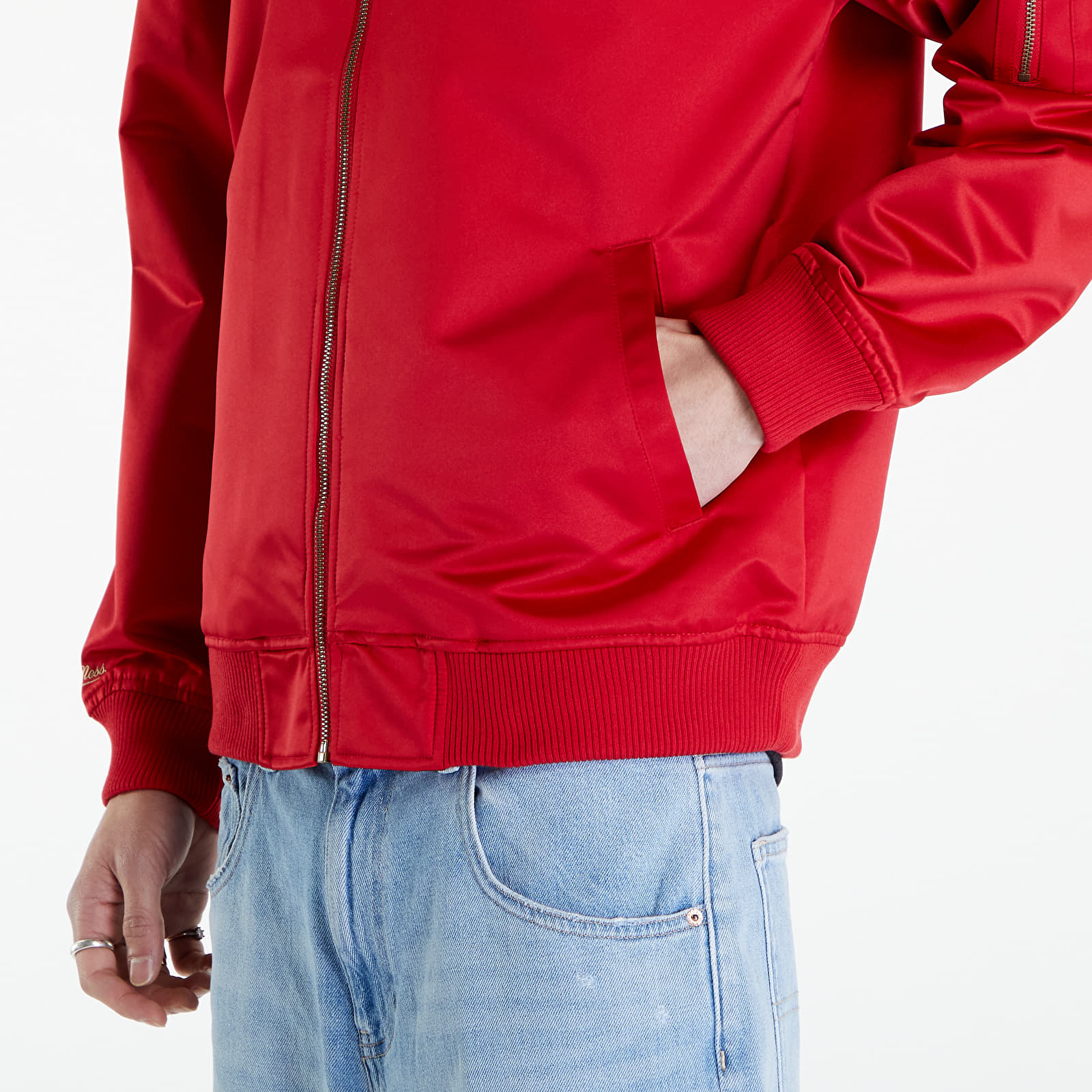 Bundy Mitchell & Ness NBA Lightweight Satin Bomber Vintage Logo Bulls Scarlet