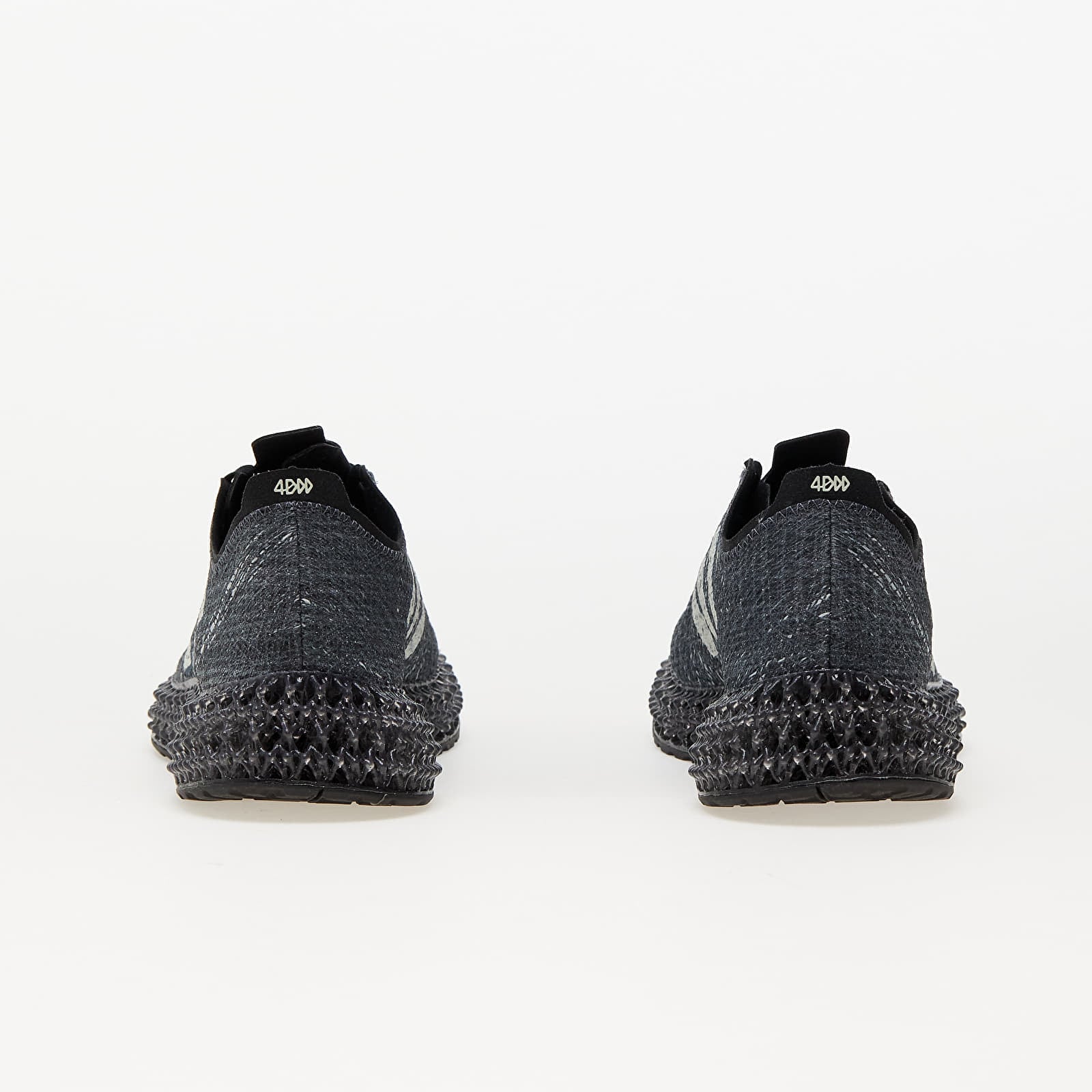 Moški čevlji adidas 4Dfwd X Strung Core Black/ Core White/ PRLOIN