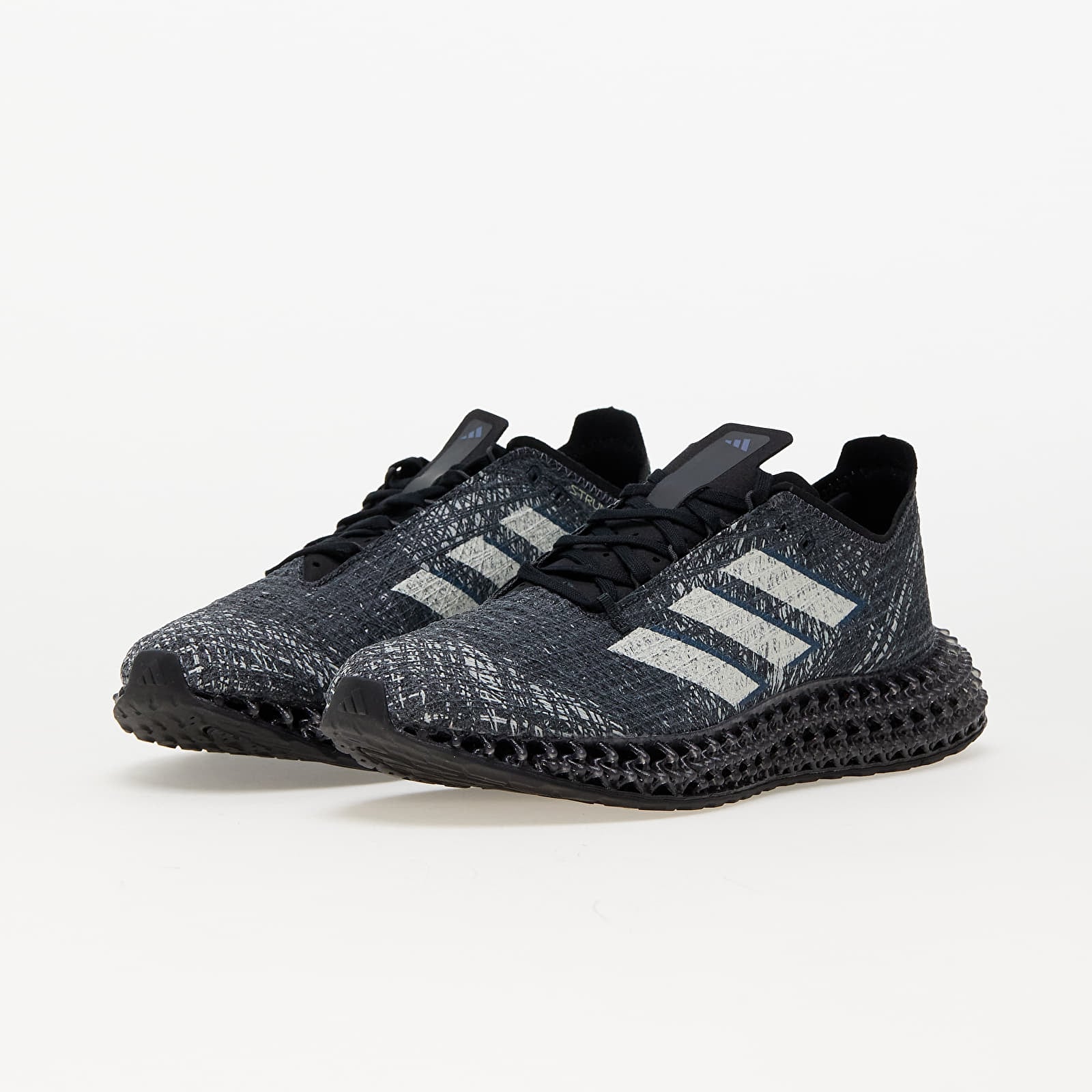 Moški čevlji adidas 4Dfwd X Strung Core Black/ Core White/ PRLOIN