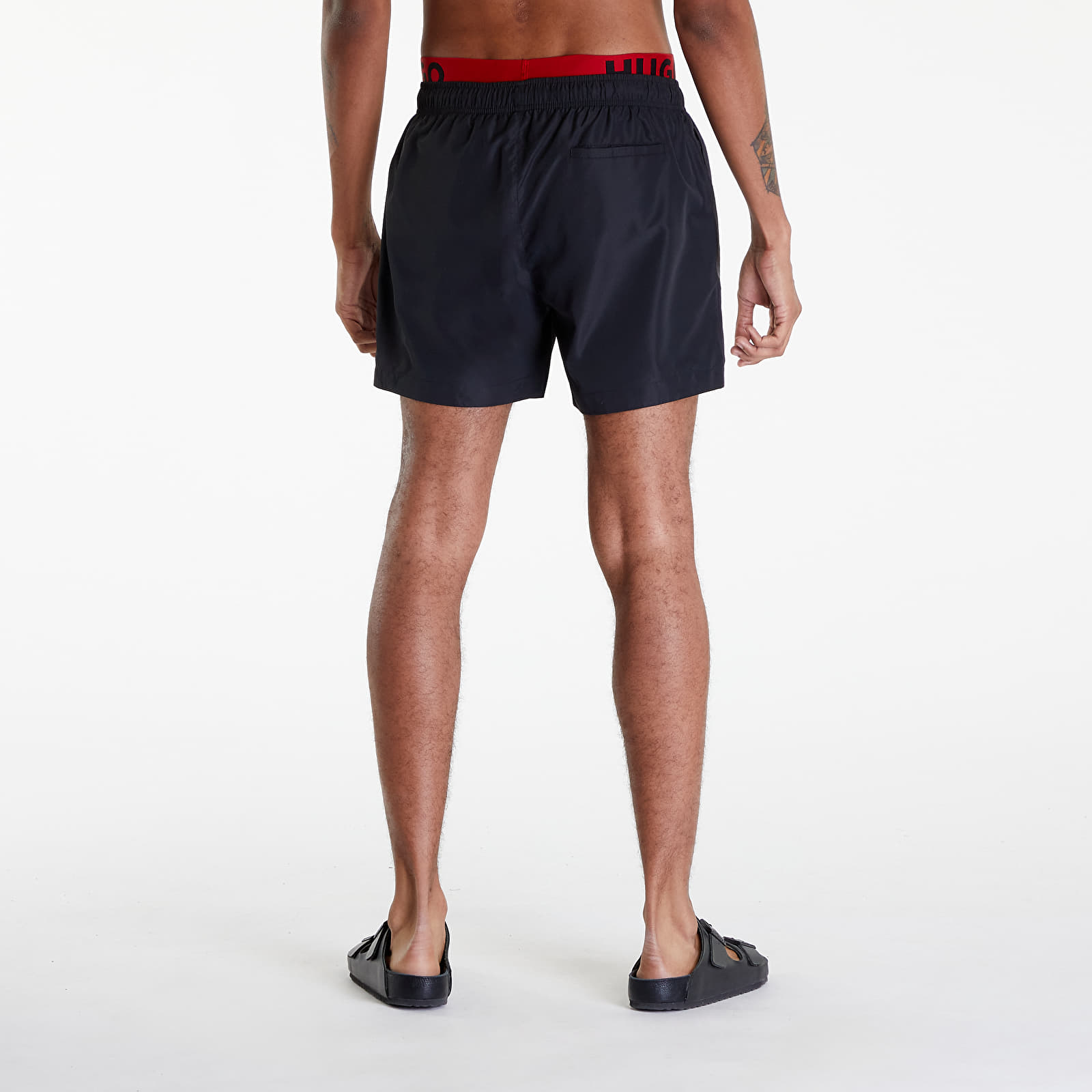 Kurzhosen Hugo Boss Flex Shorts Black Red Queens